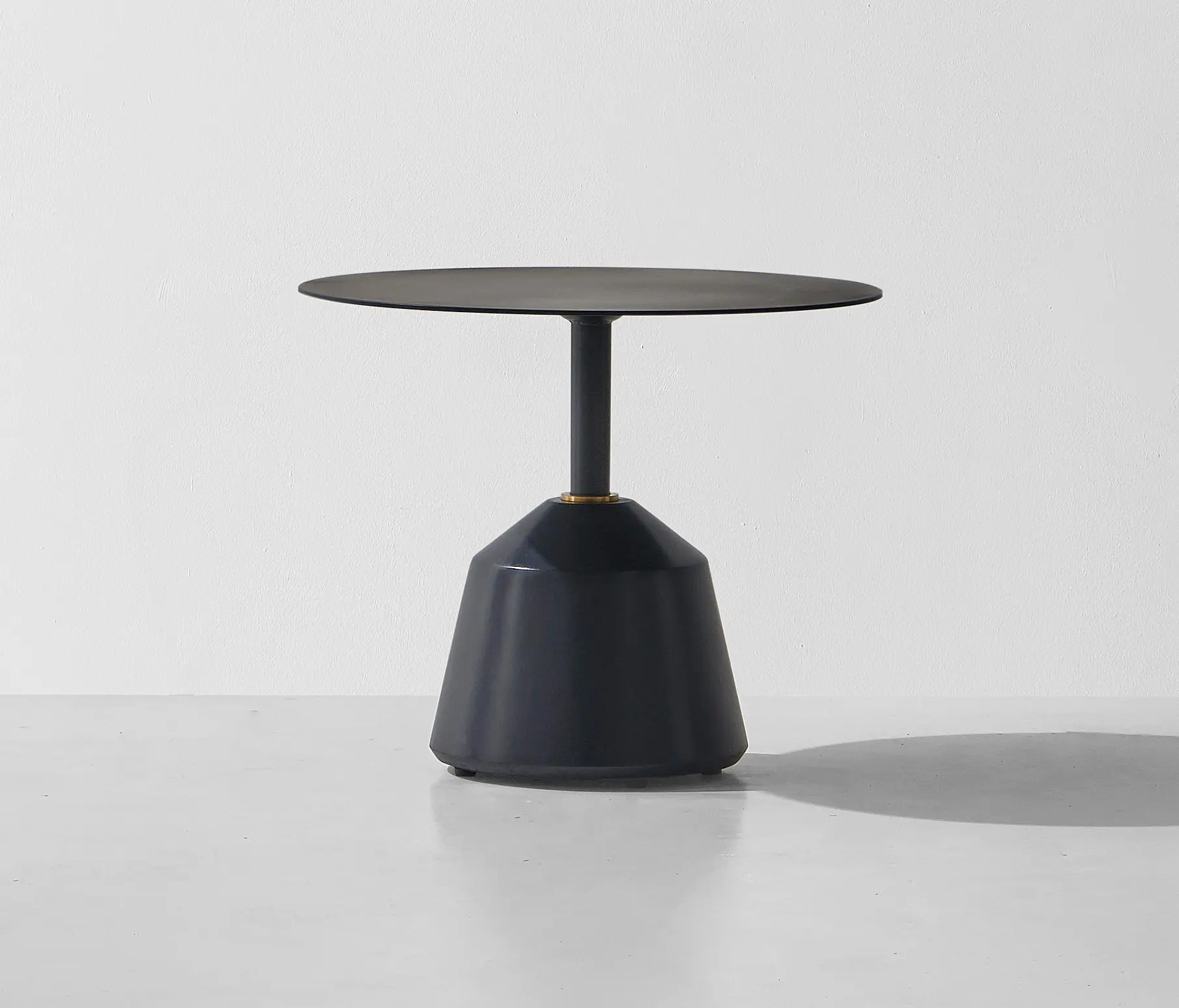 District Eight - Exeter Side Table Low