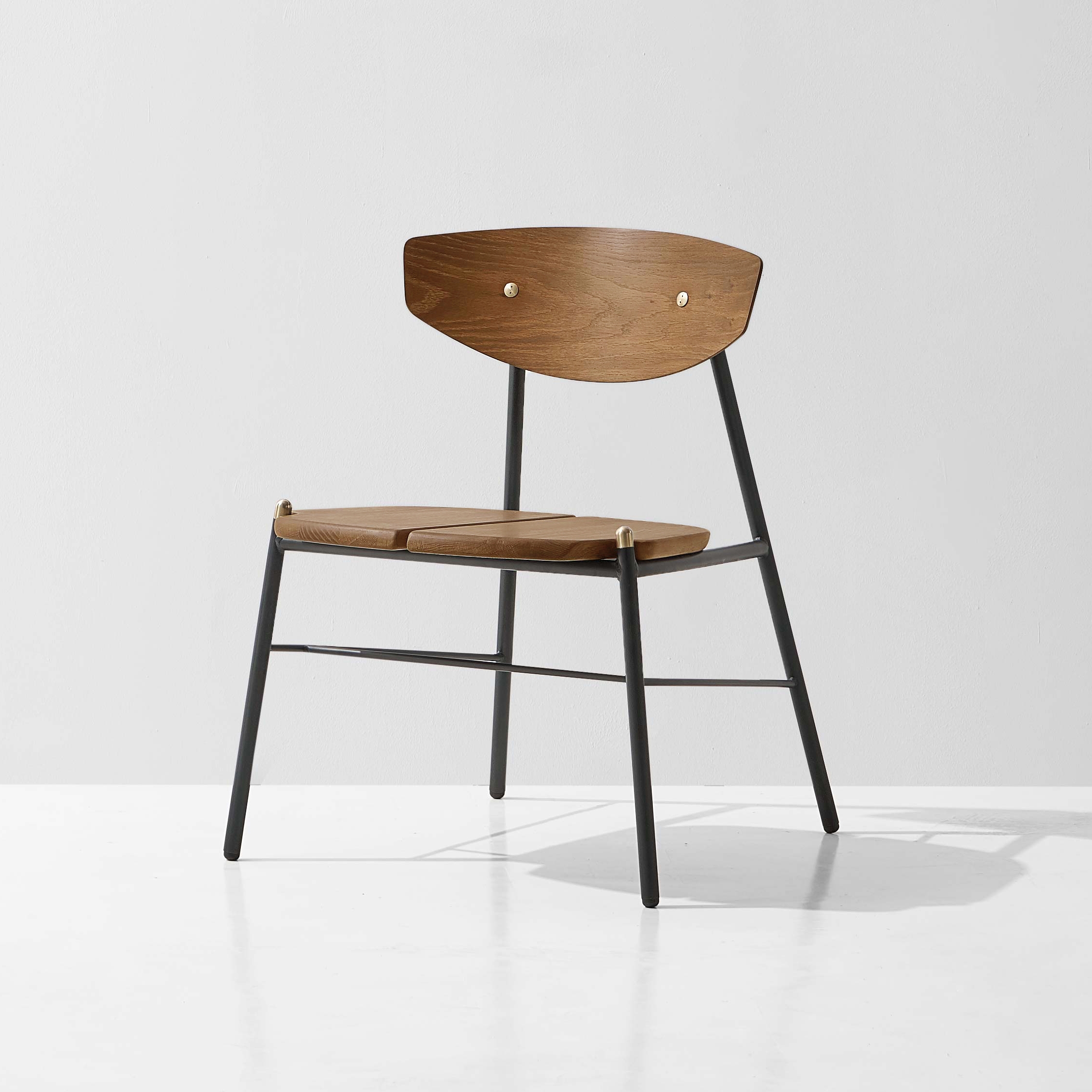 Display product Kink Dining Chair from manufacturer District Eight