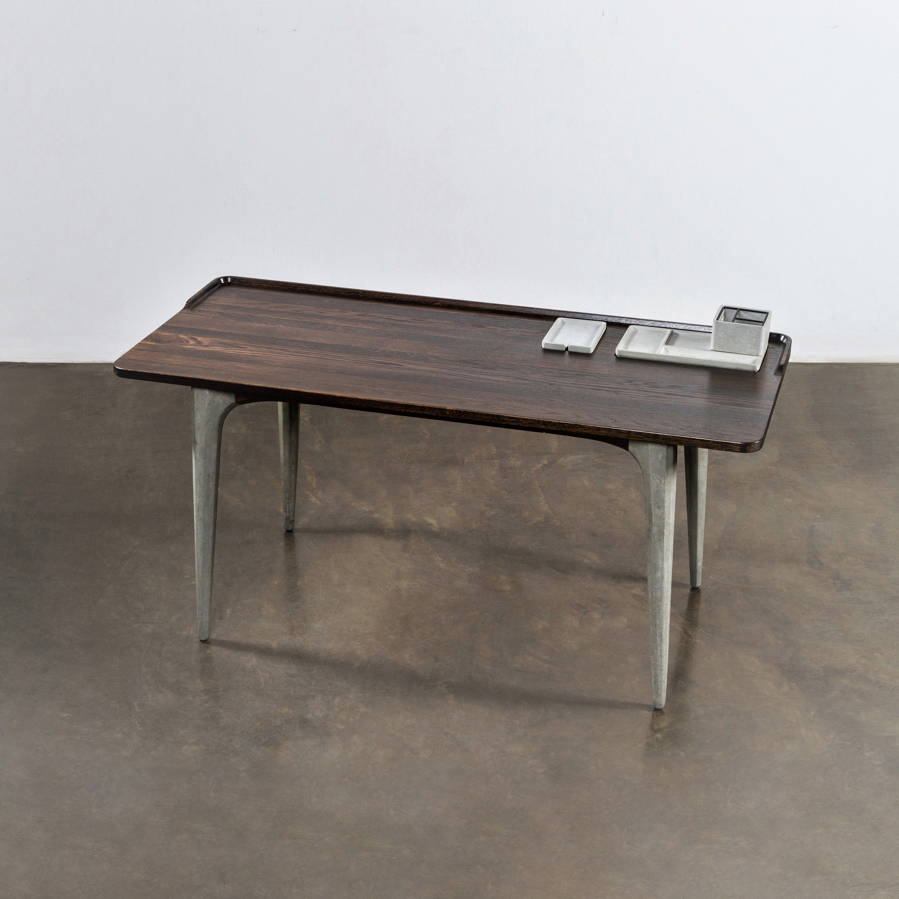 Salk Desk