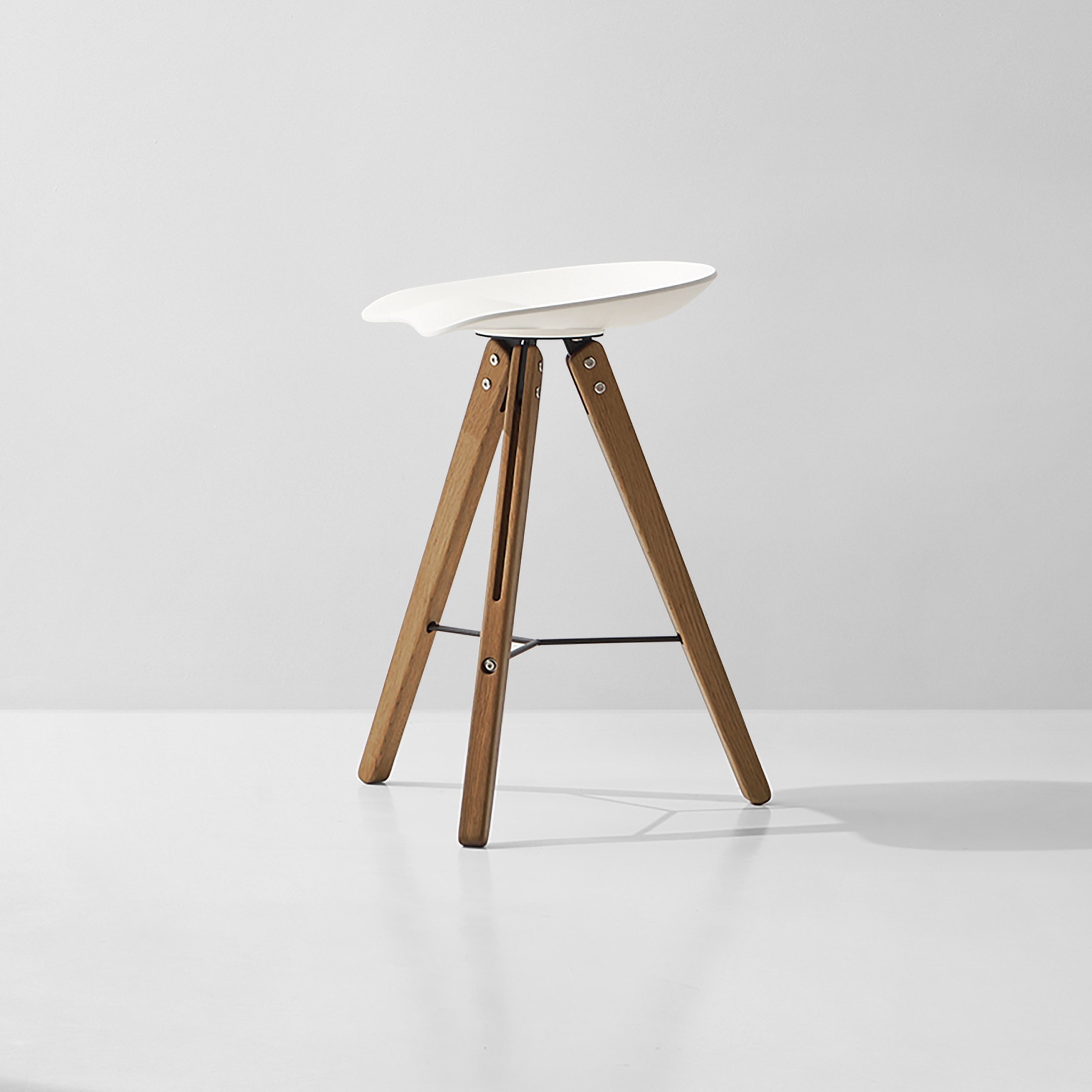 Theo Tractor Counter Stool