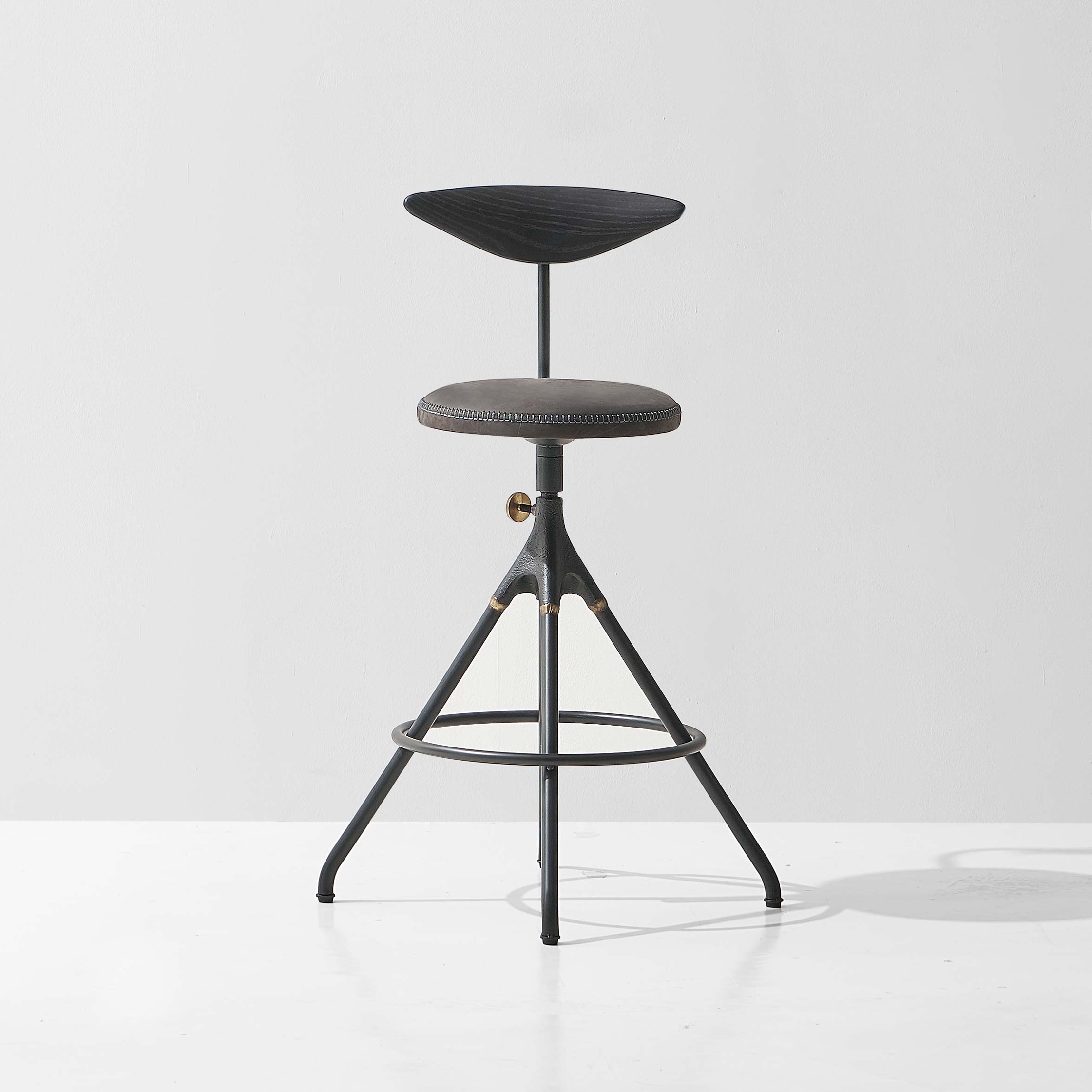 Akron Counter Stool With Backrest
