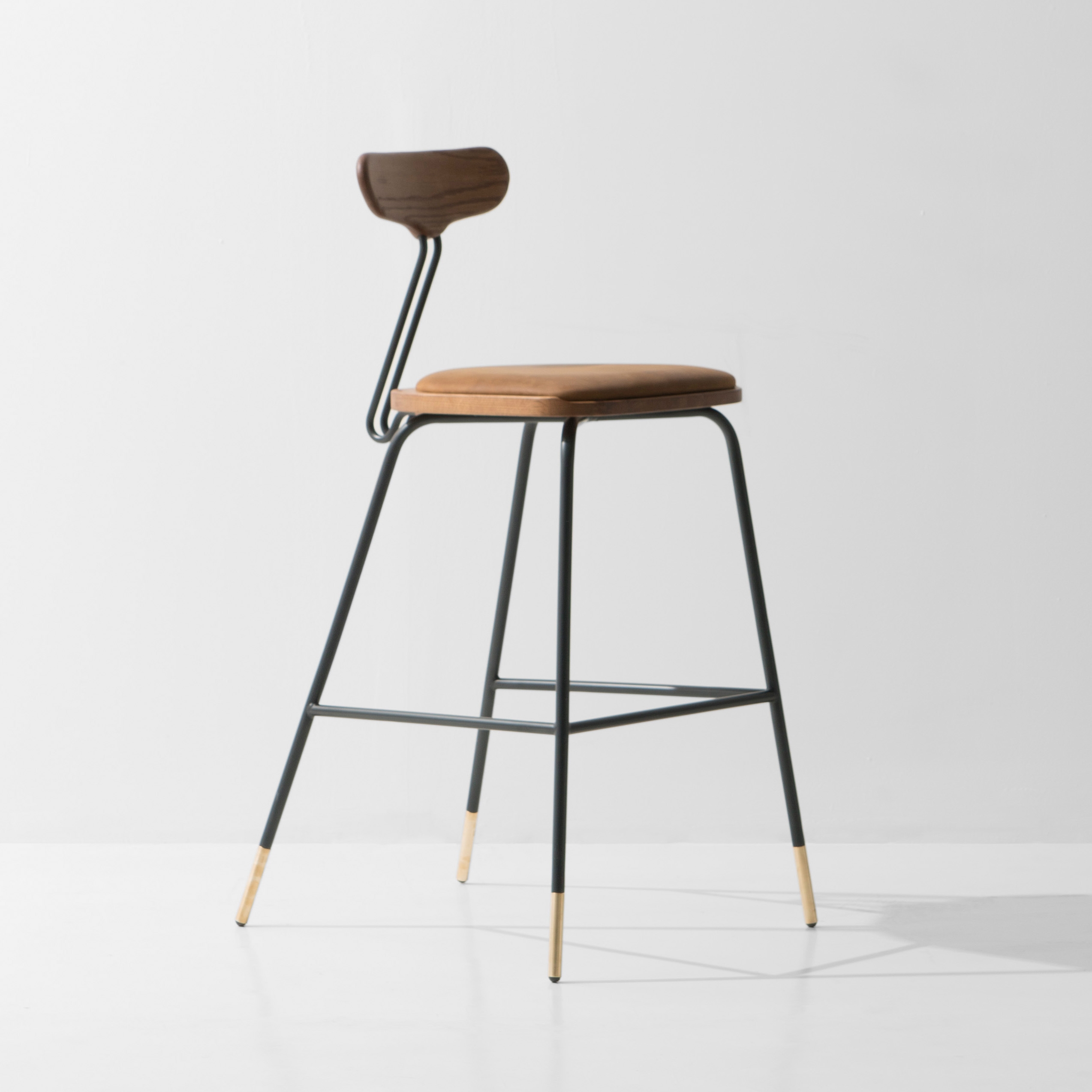 Display product Dayton Bar Stool from manufacturer District Eight