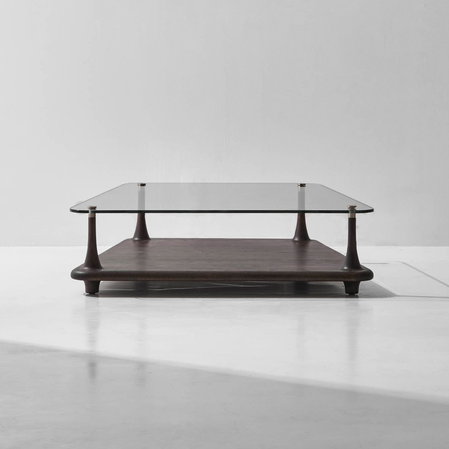 Mostra il prodotto Mesa Coffee Table del produttore District Eight