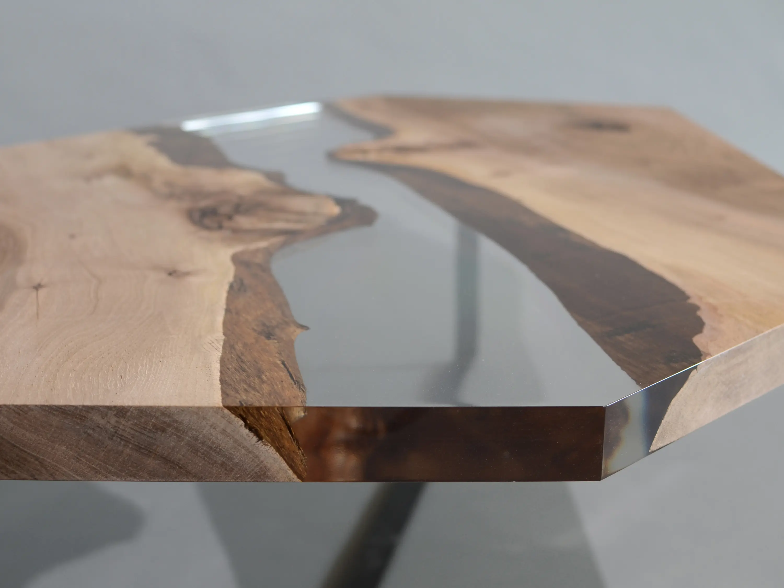 Alcarol - Crystal | Walnut