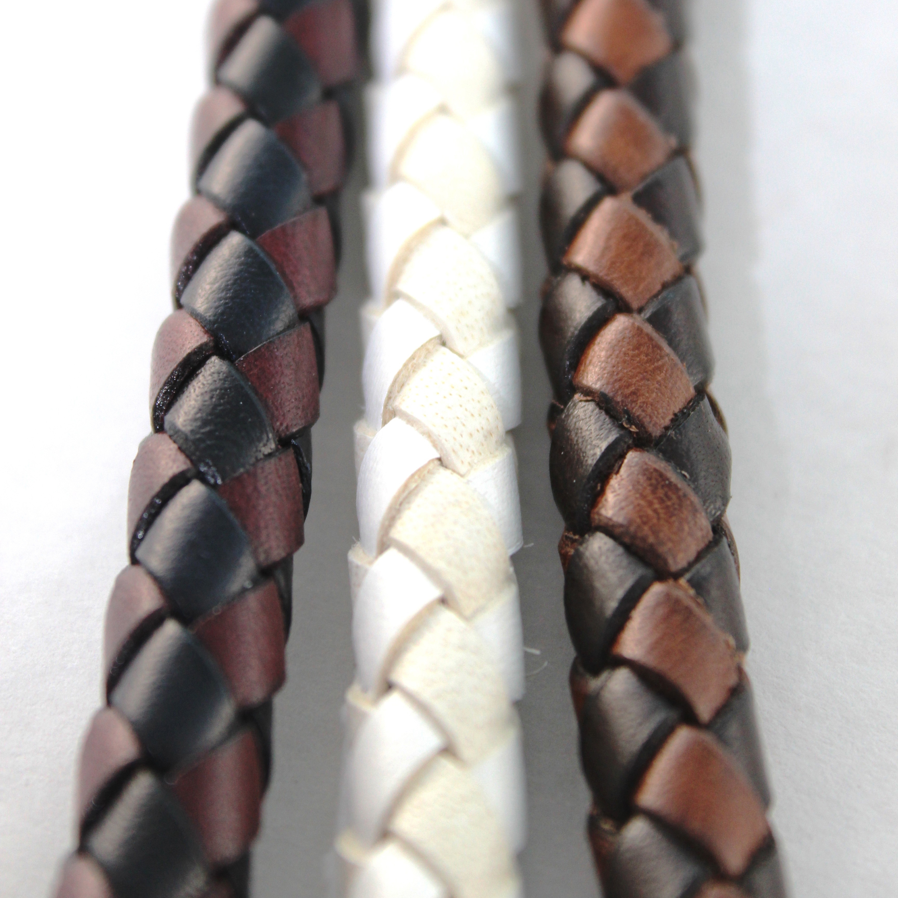 Produkt 6XC | Woven Leather Covering des Herstellers MD – OXILLA anzeigen