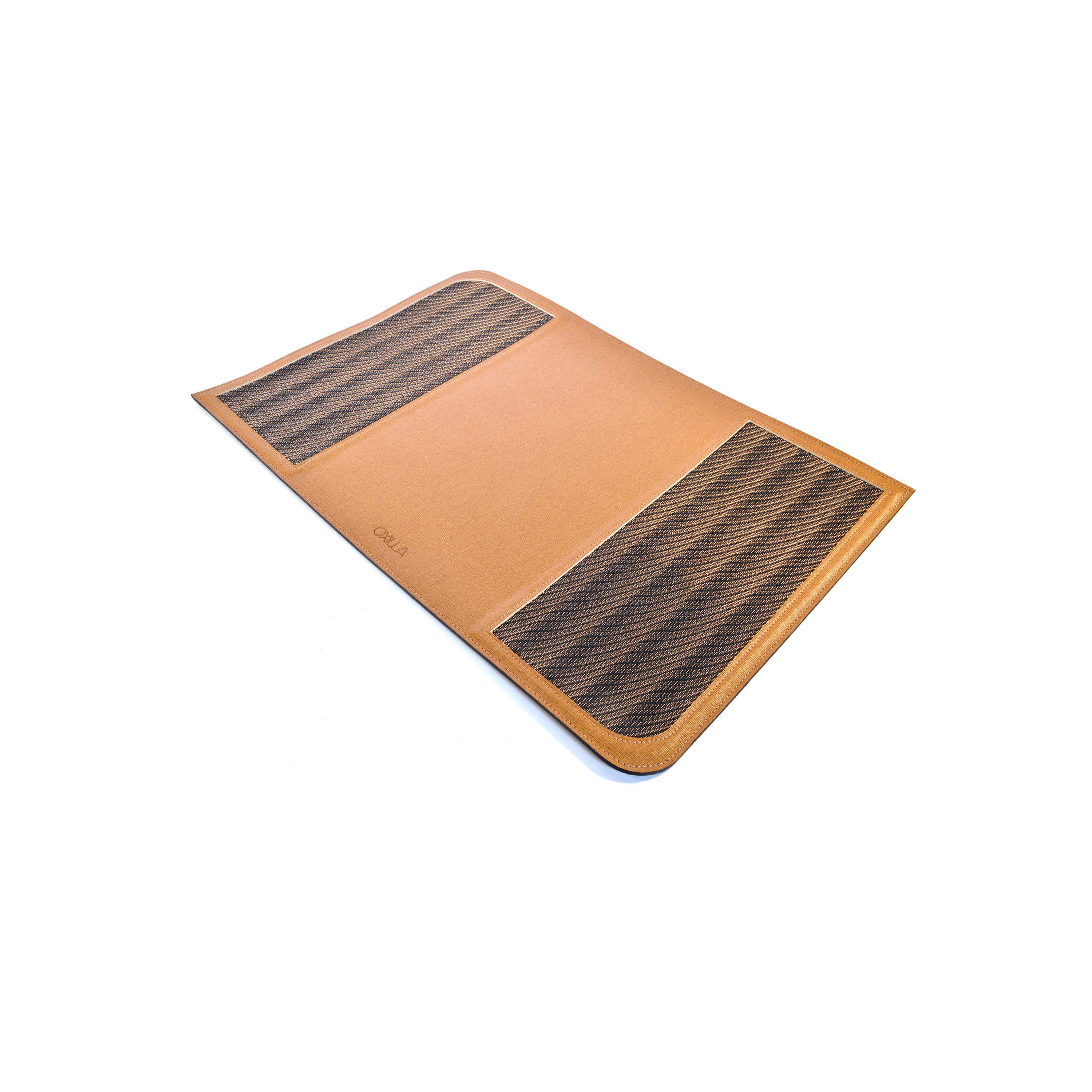 Tov.Ame | Leather Table Cloth
