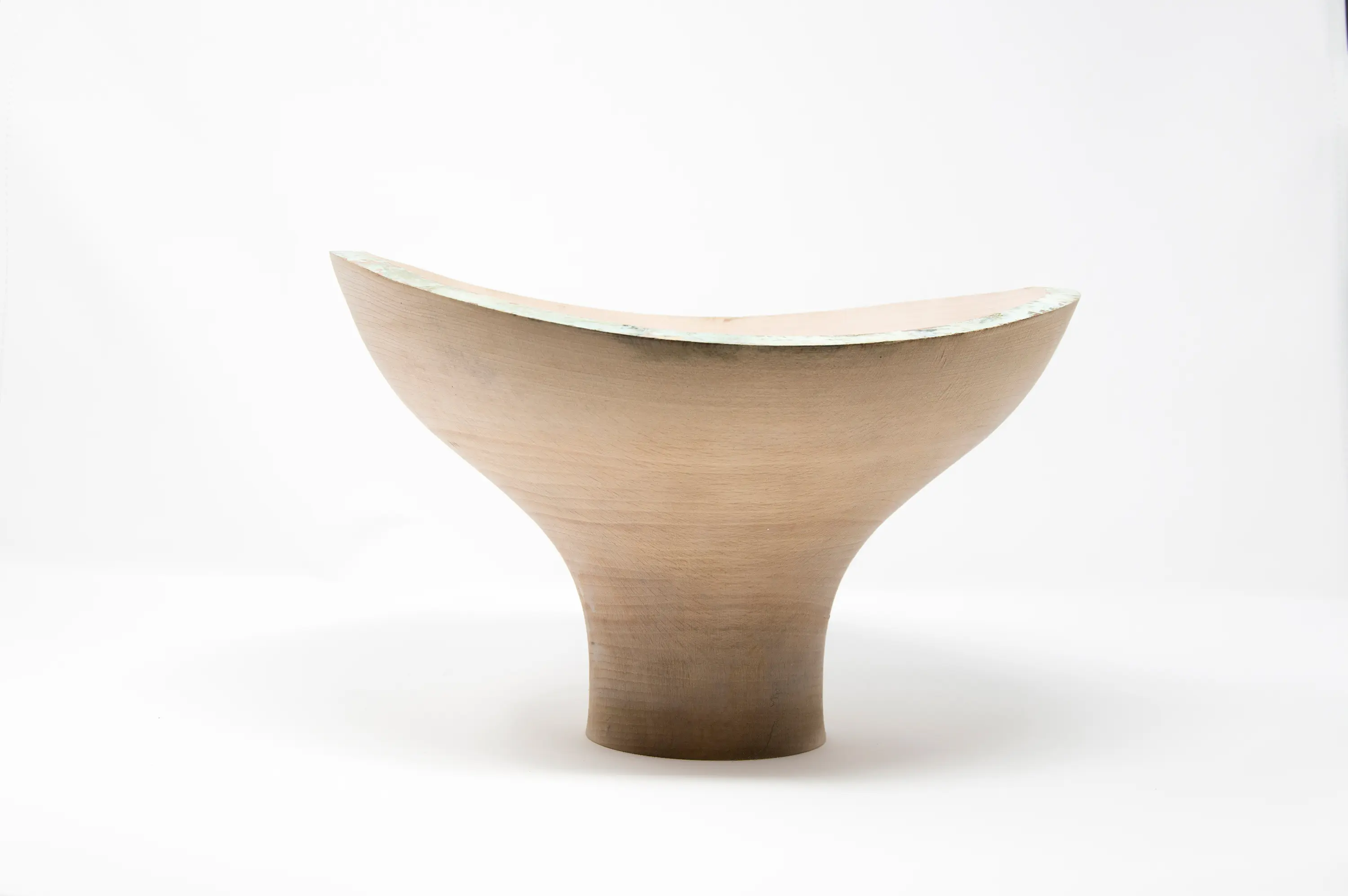 HANDS ON DESIGN - Fungo White