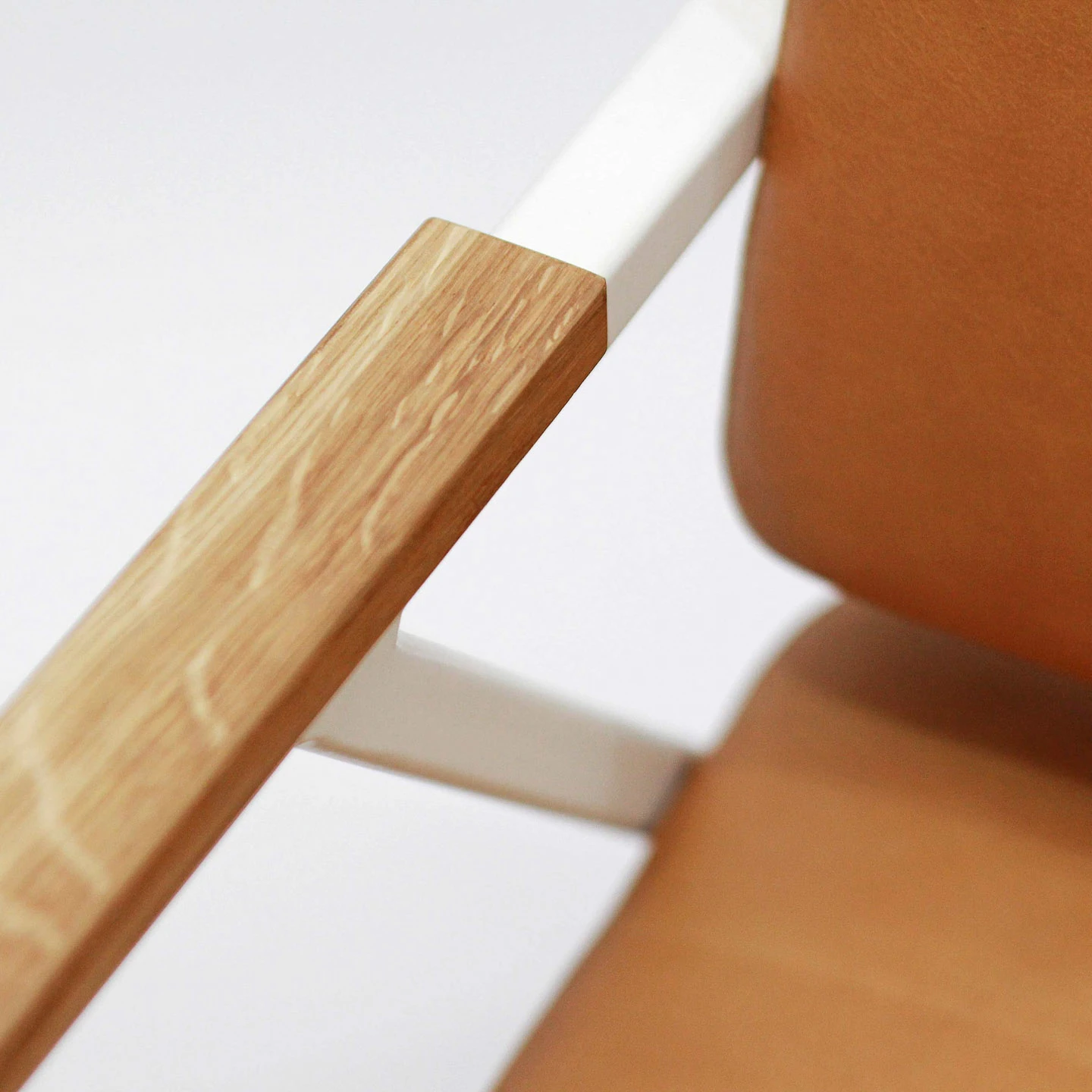 SOFAS & EASY CHAIRS