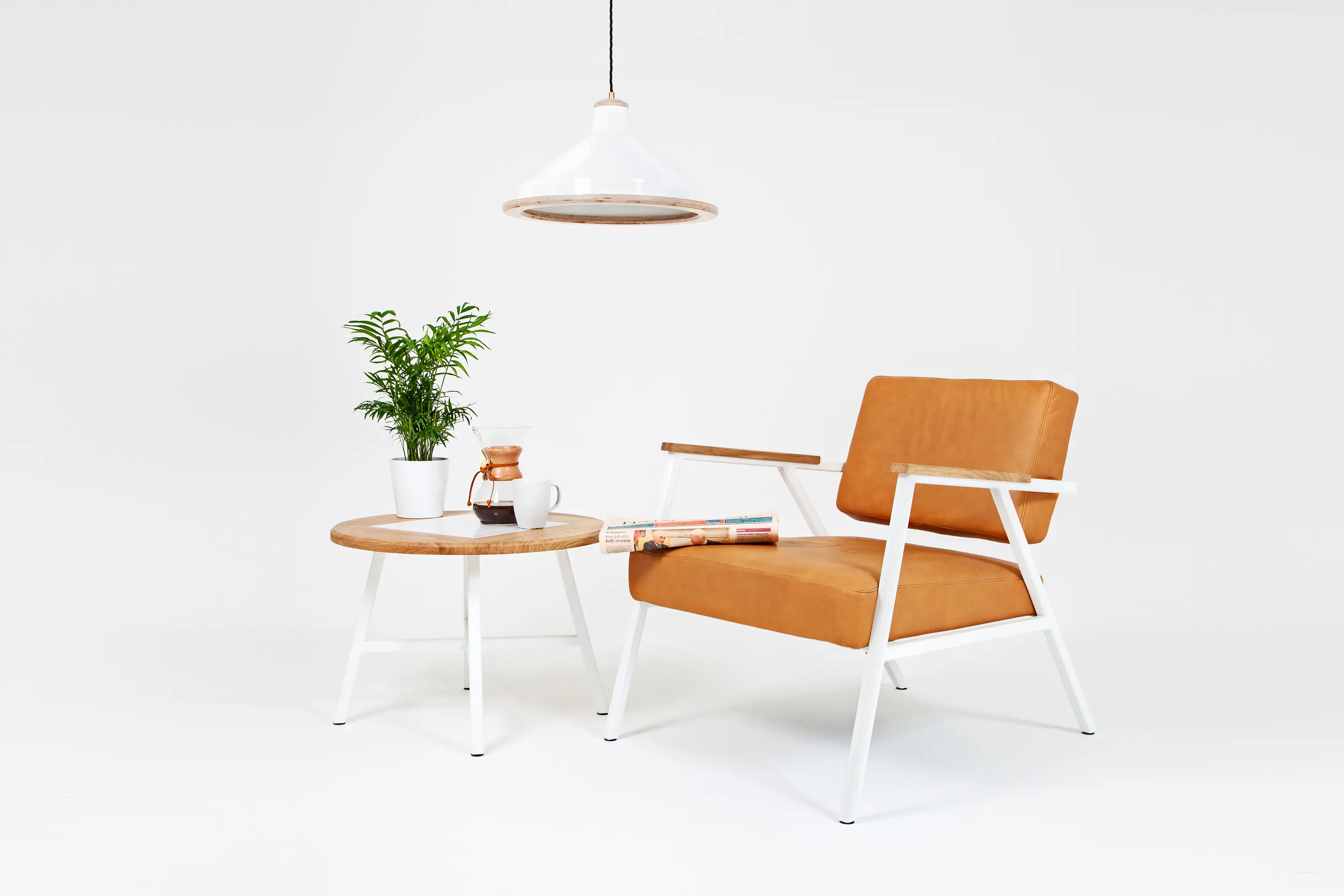 Liqui Contracts - Studio | Cafe Table