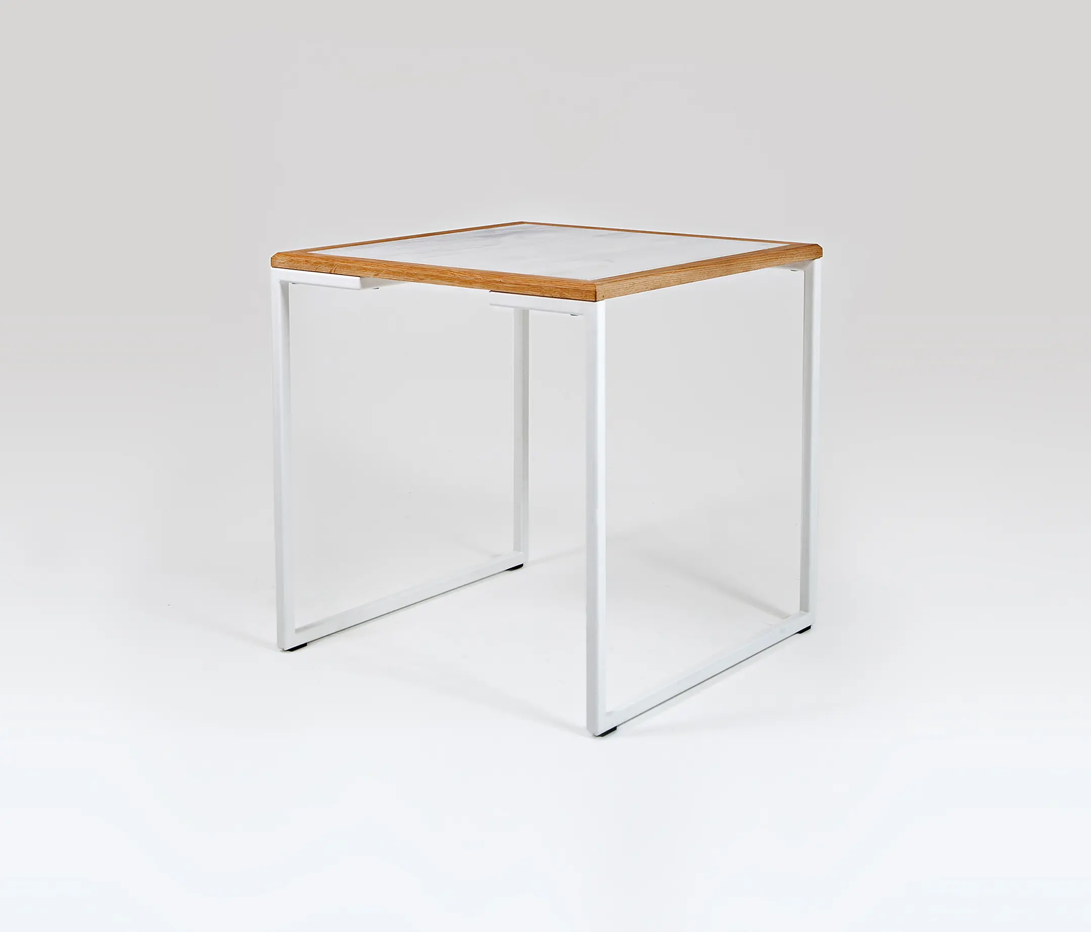 Liqui Contracts - Studio | Cafe Table Marble