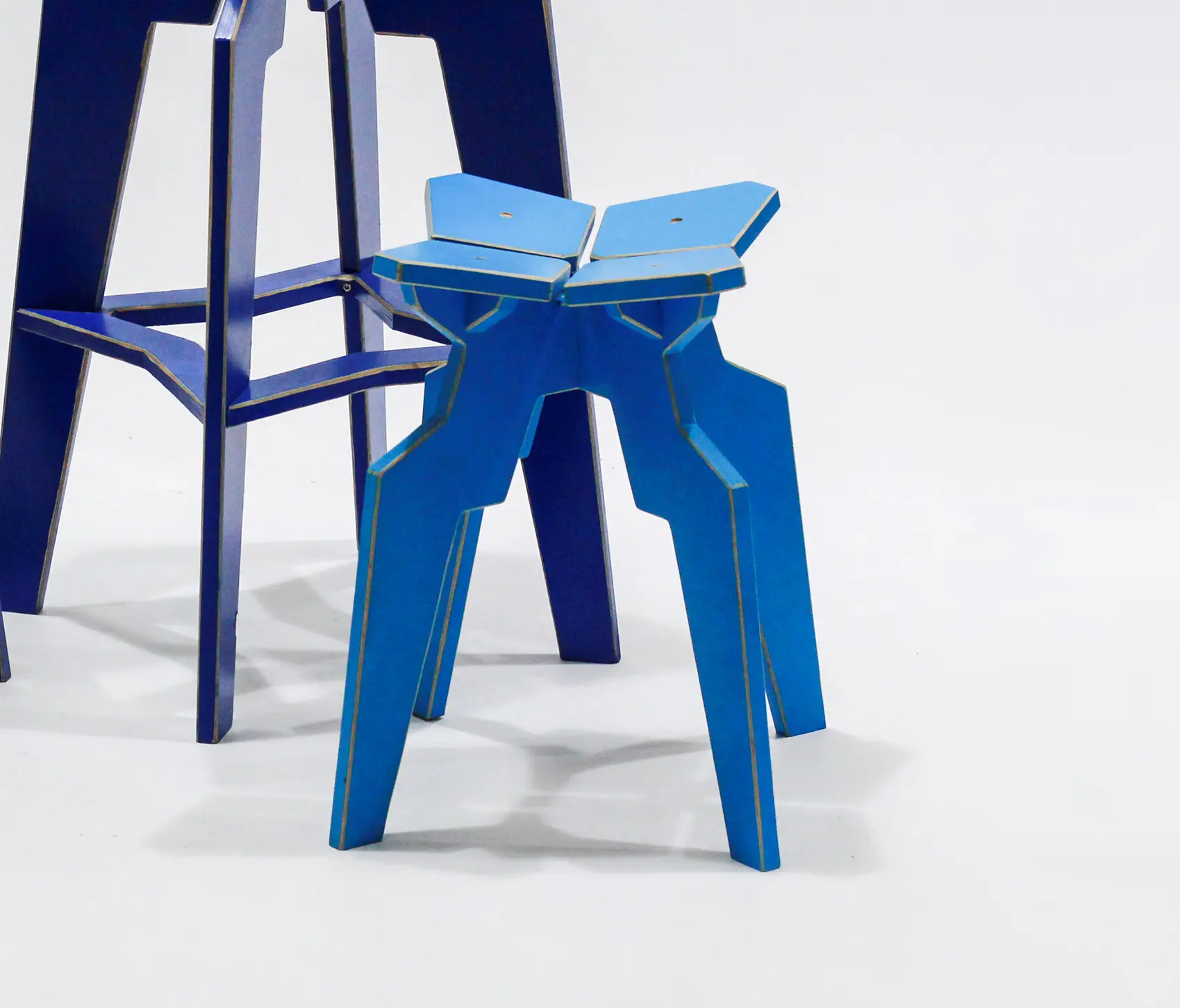 Liqui Contracts - Splice | Stool