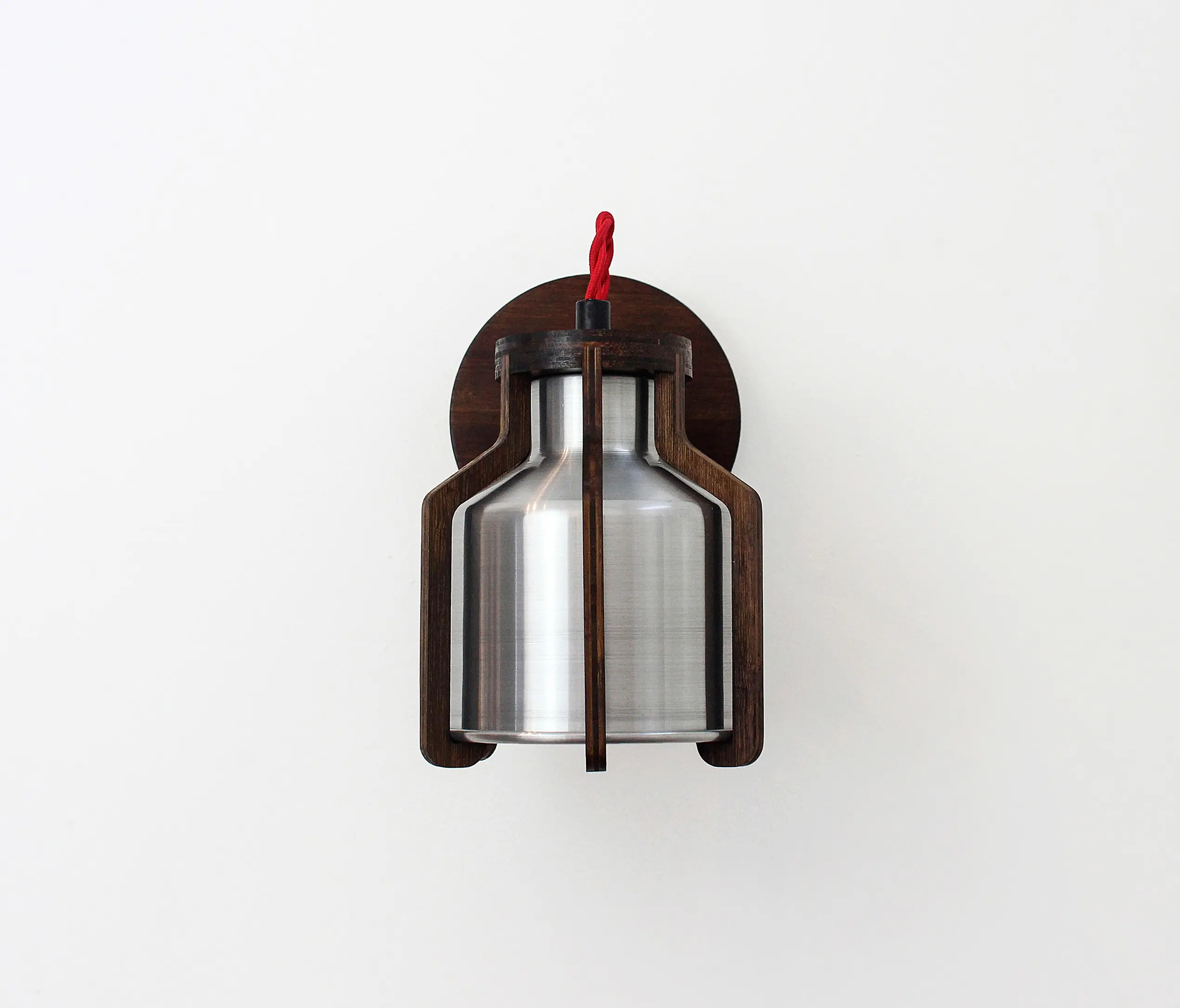 Liqui Contracts - Cell | Wall Lamp