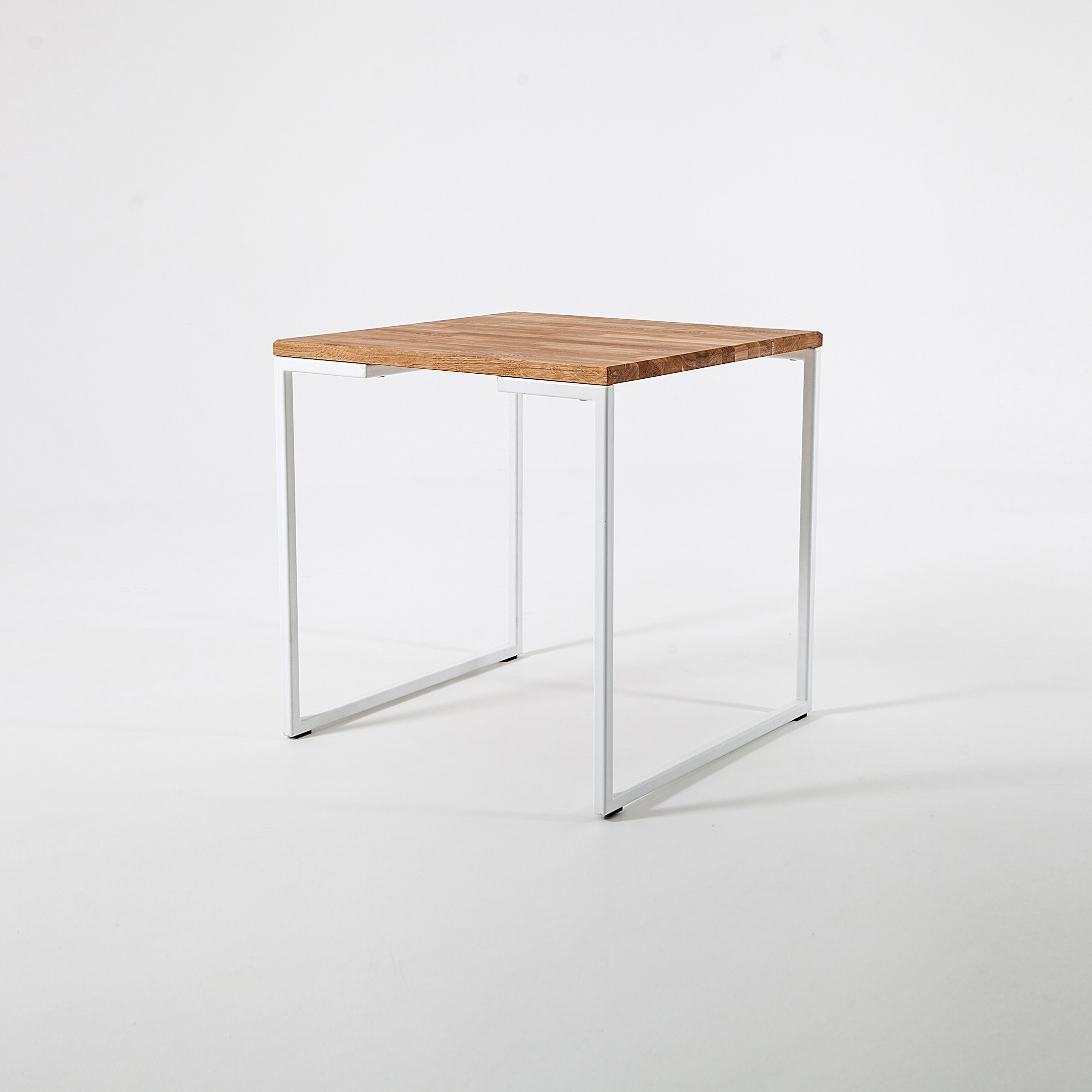 Afficher le produit Studio | Cafe Table du fabricant Liqui Contracts