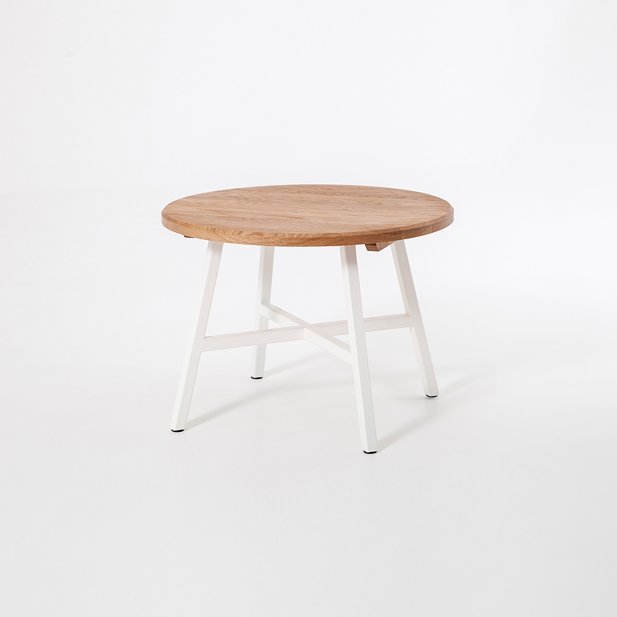 Studio | Round Coffee Table