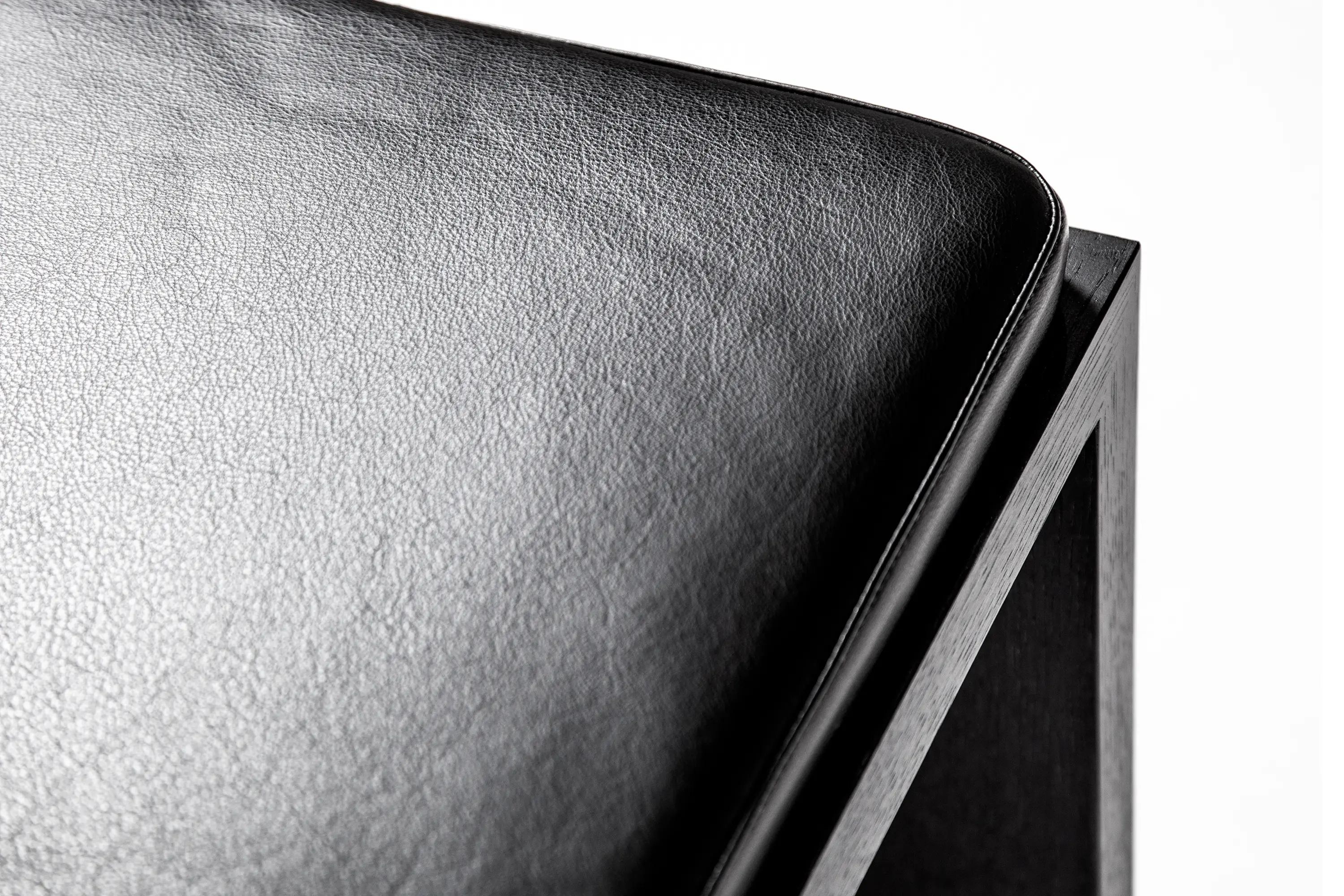 Liqui Contracts - Archibald | Bench