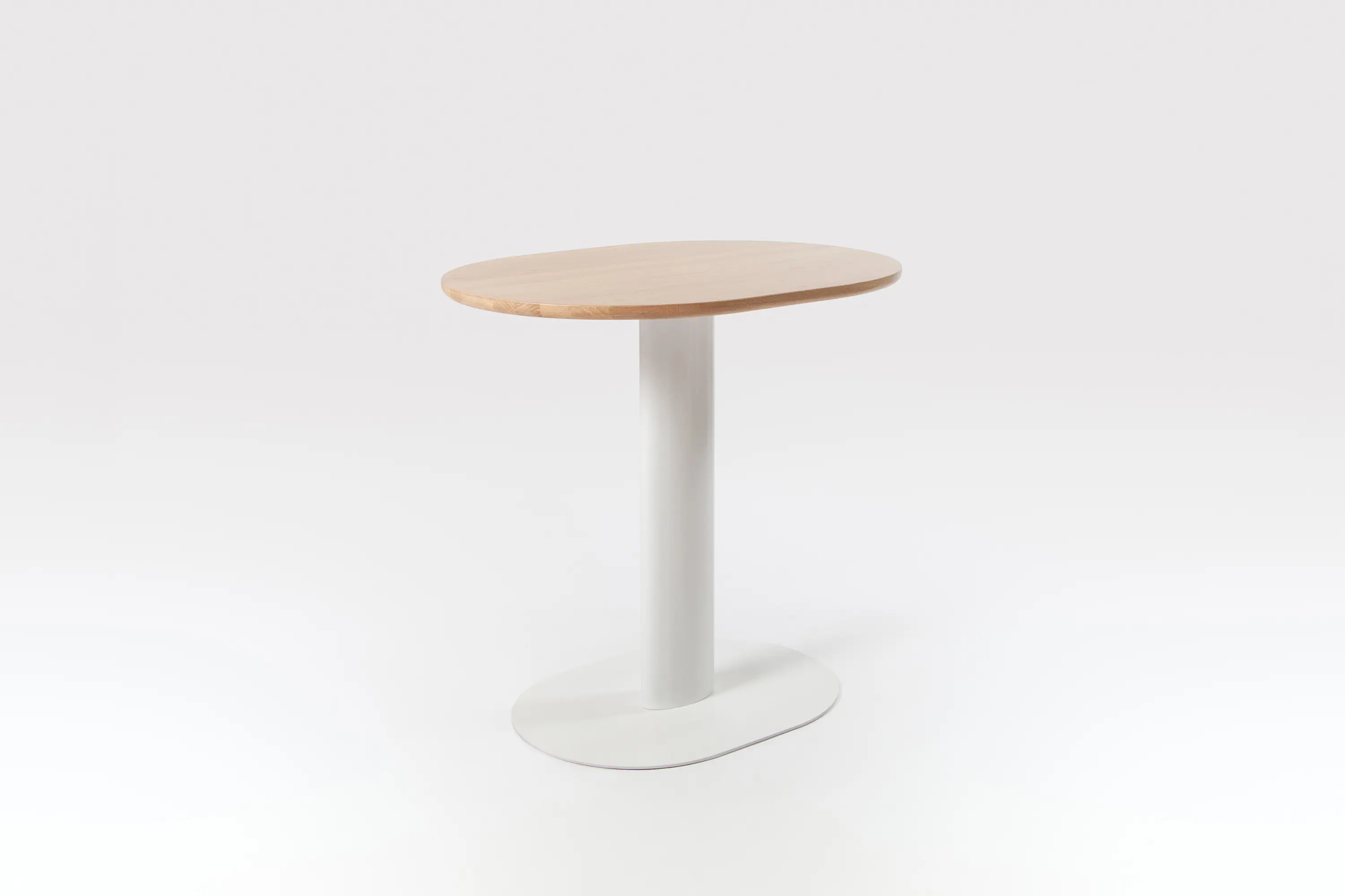 Liqui Contracts - Georgie | Cafe Table