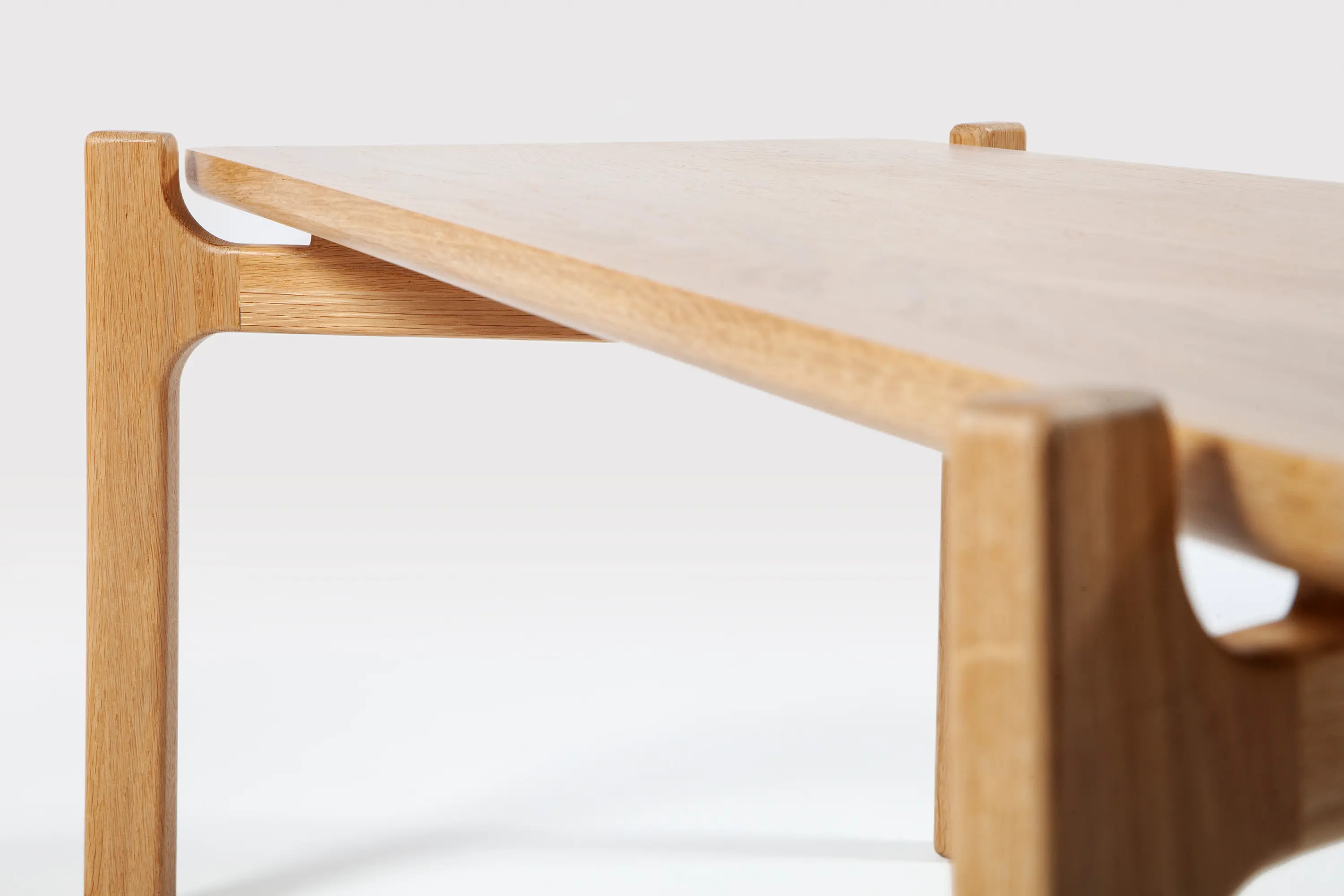 Liqui Contracts - Shaw | Coffee Table