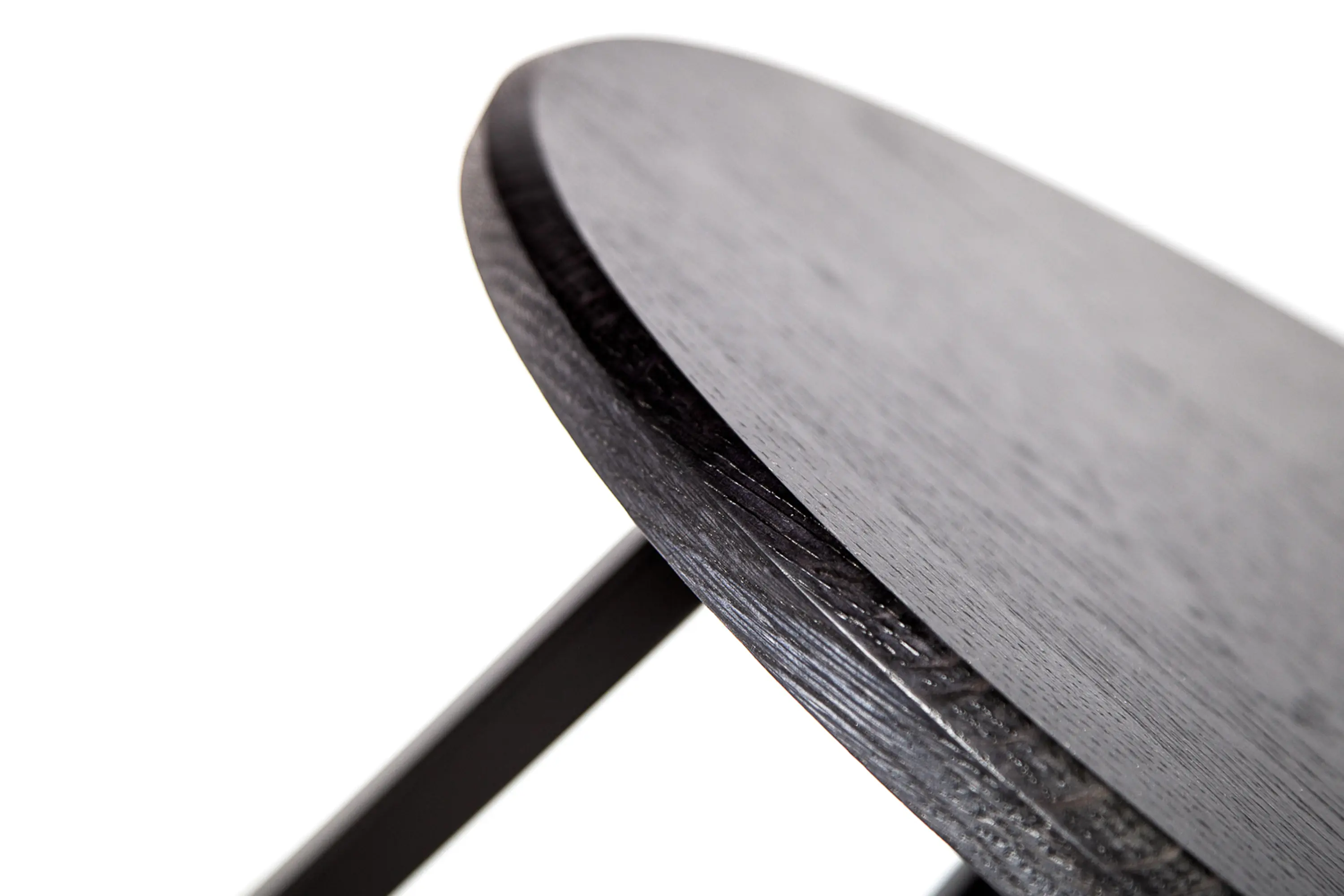 Liqui Contracts - Studio | Round Coffee Table