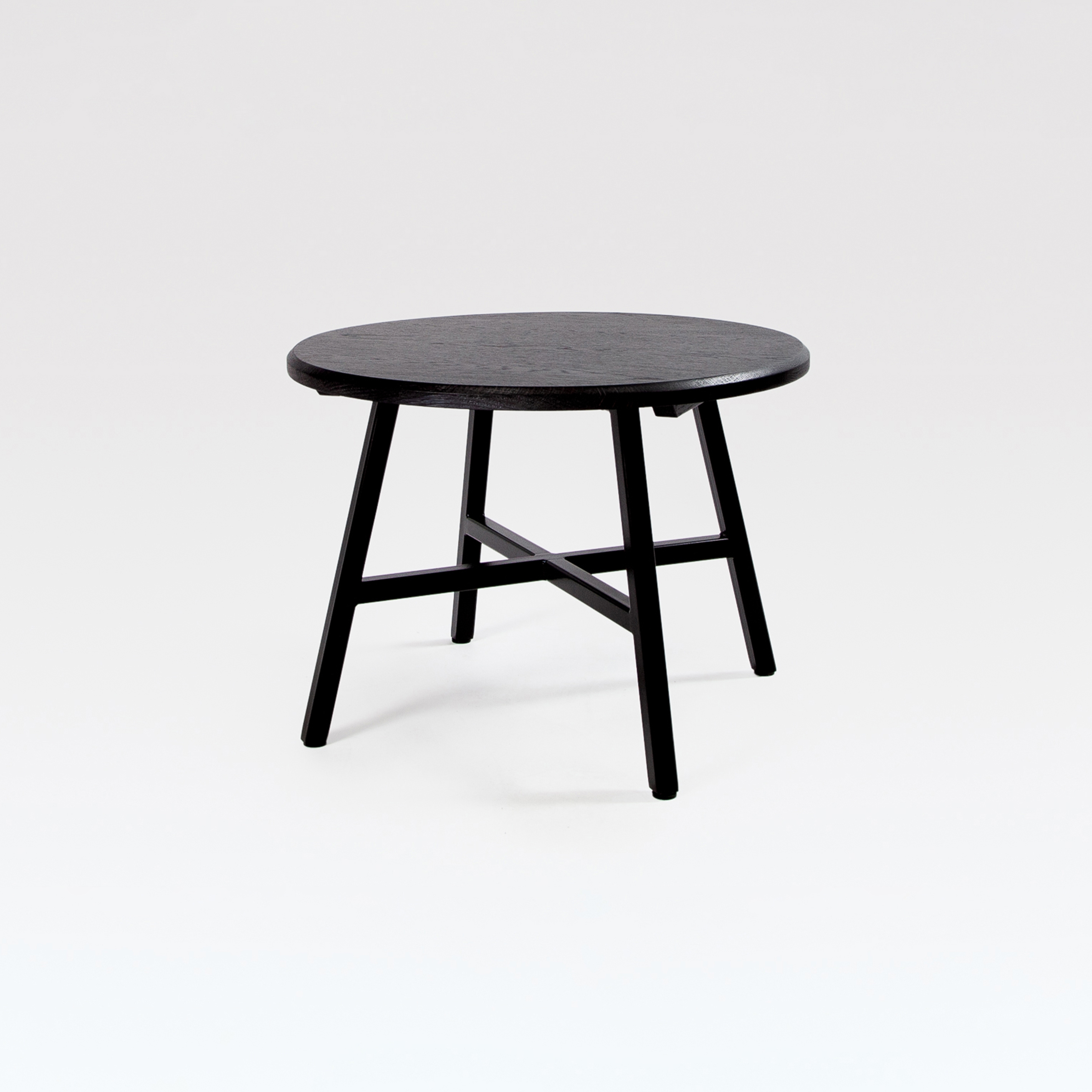 Afficher le produit Studio | Round Coffee Table du fabricant Liqui Contracts