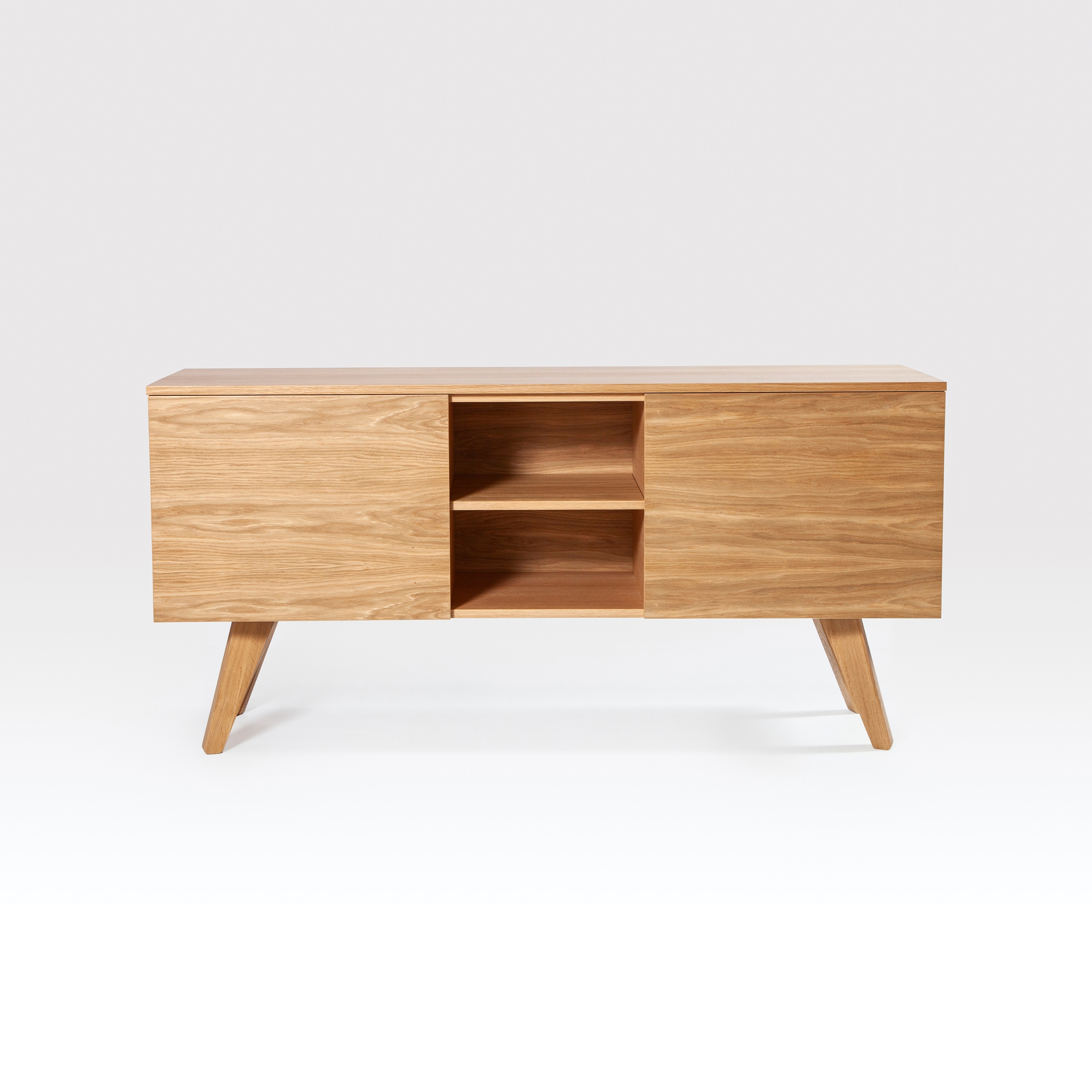Afficher le produit Theodore | Sideboard du fabricant Liqui Contracts