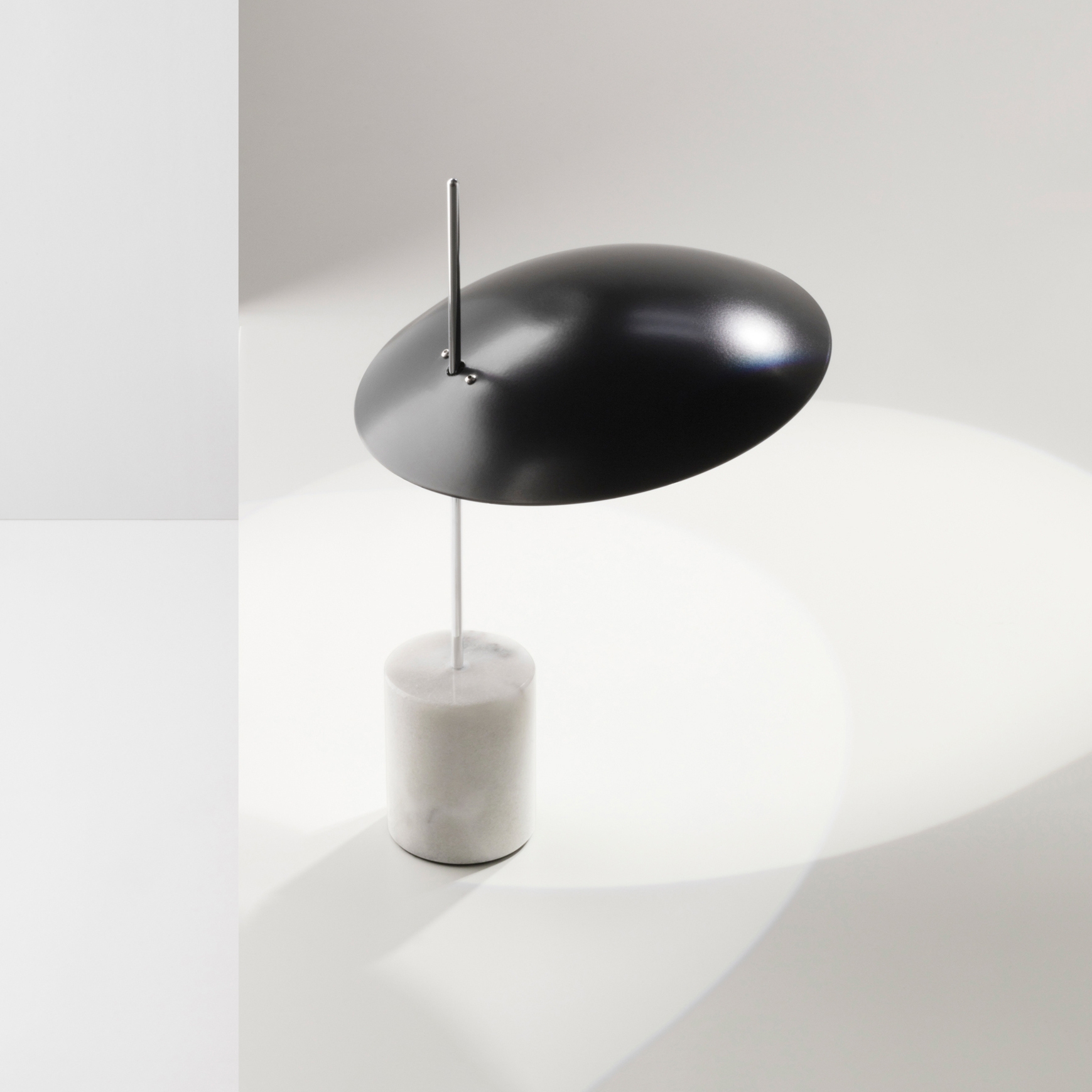 Display product Clam Lamp from manufacturer bs.living