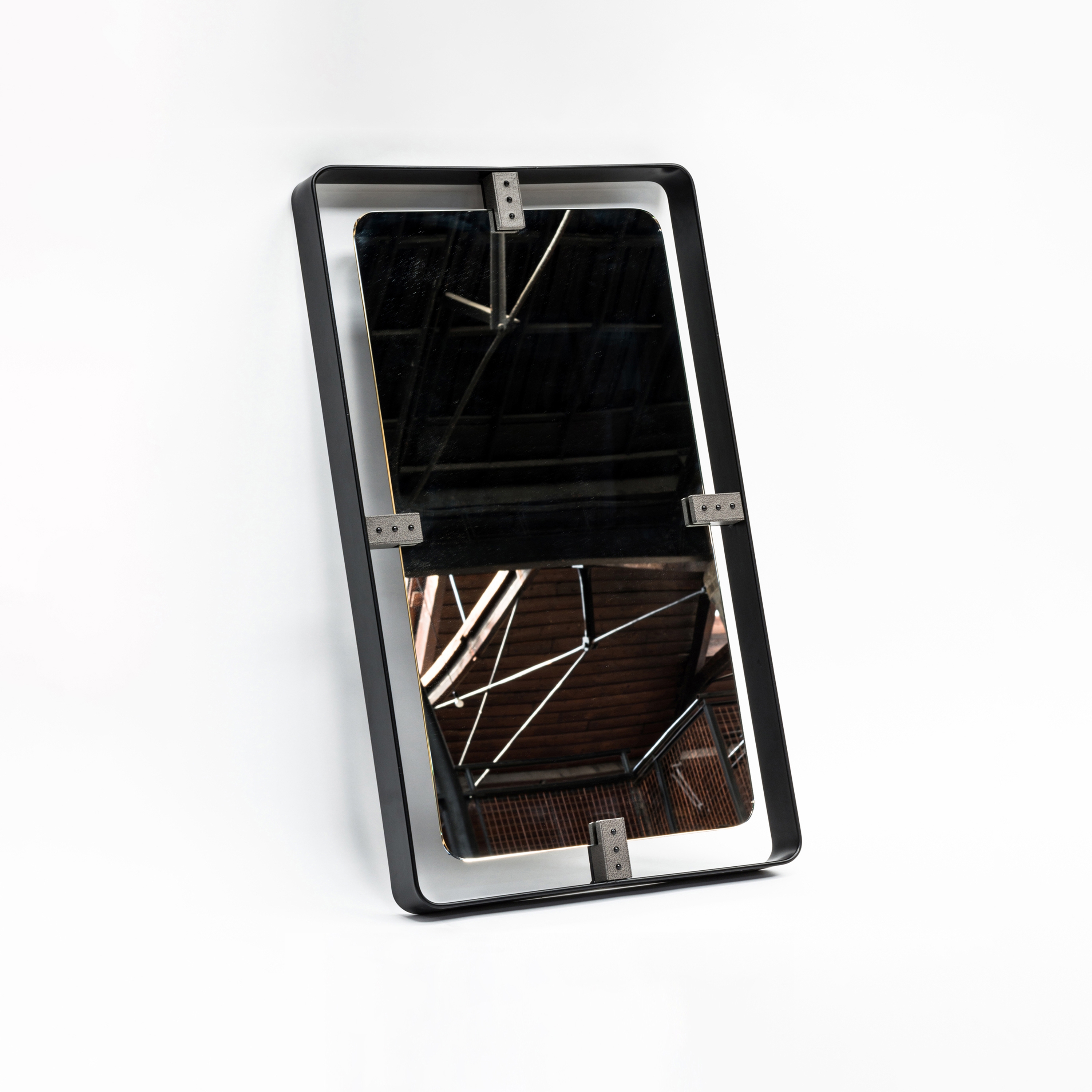 Produkt Yarra Mirror des Herstellers Harris & Harris anzeigen