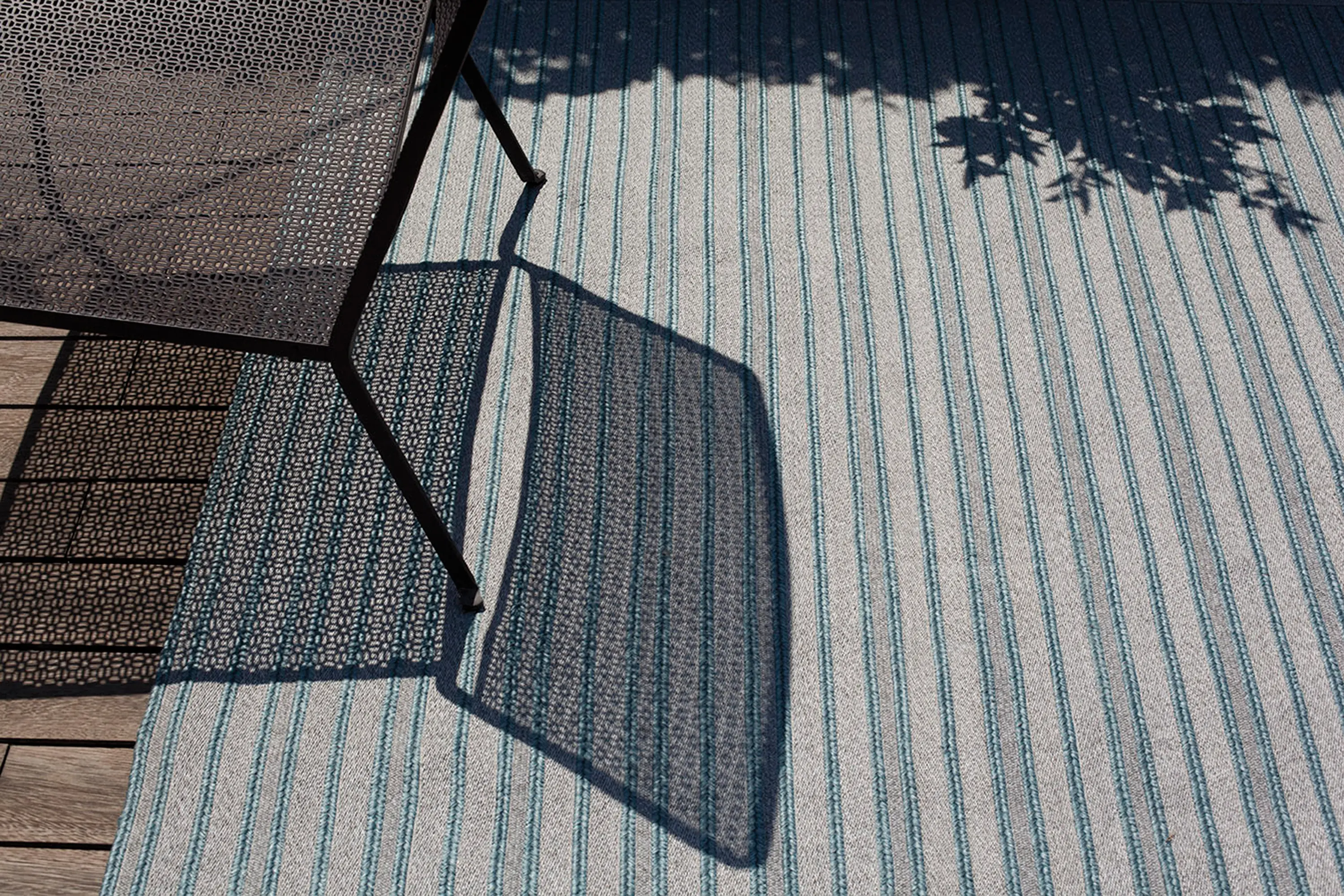 Warli - Outdoor | Loop
