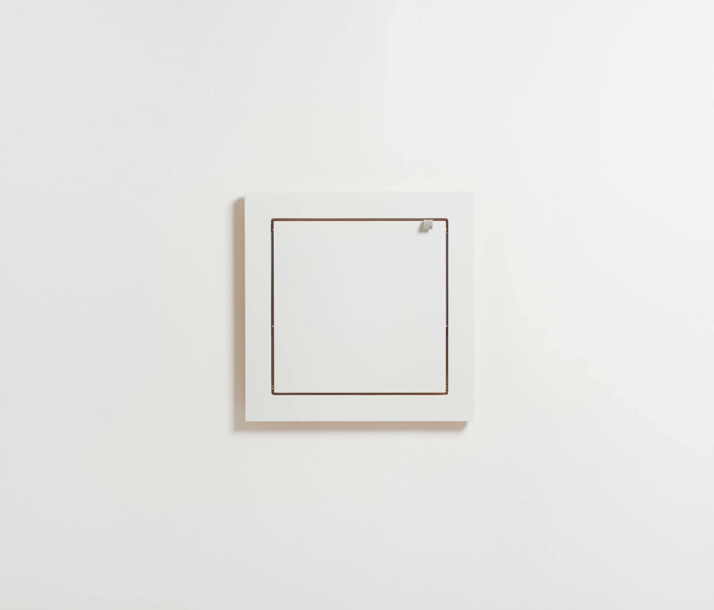 Ambivalenz - Fläpps Shelf 40x40-1 | White