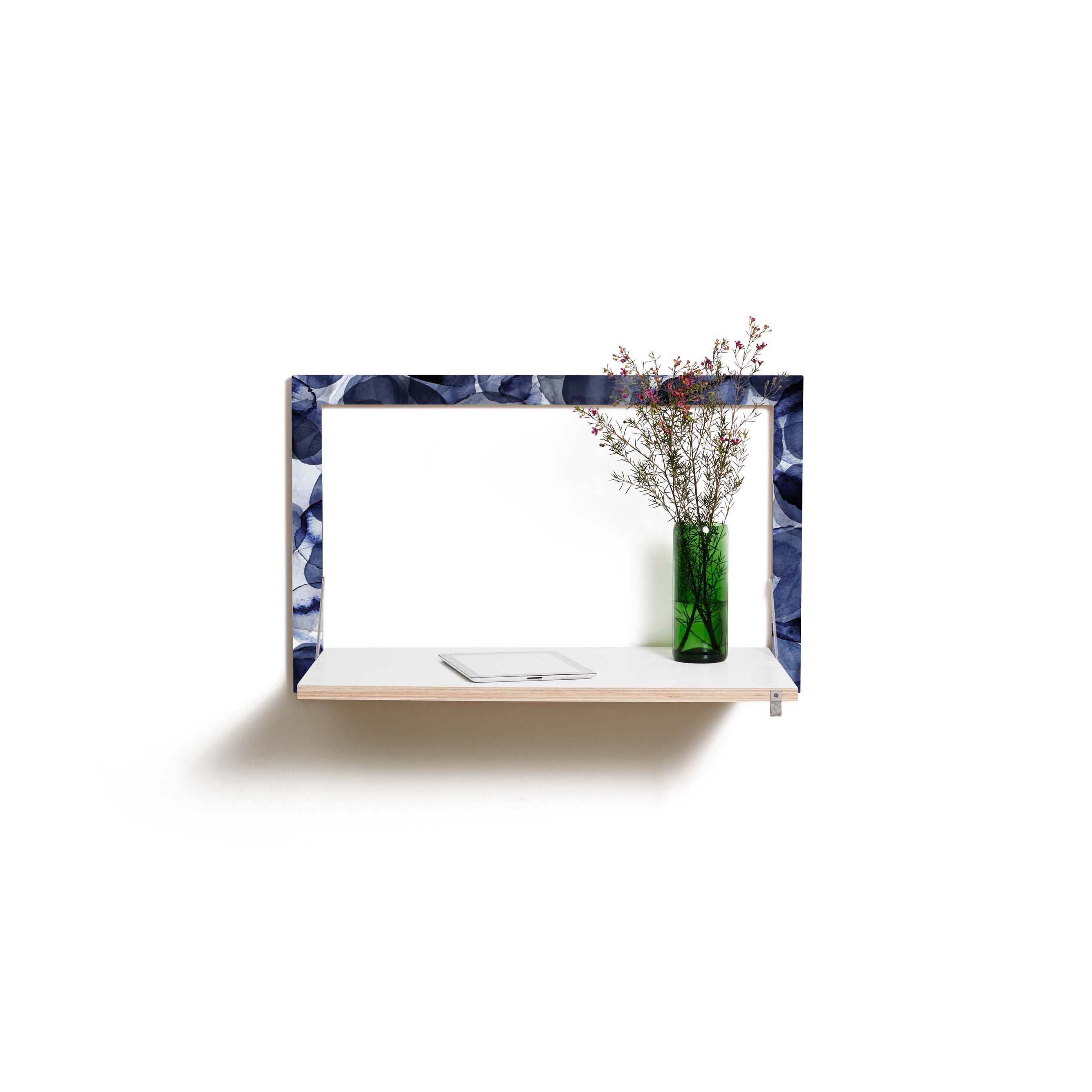 Mostra il prodotto Fläpps Secretary Wall Desk | Bubbles Indigo by Pattern Studio del produttore Ambivalenz