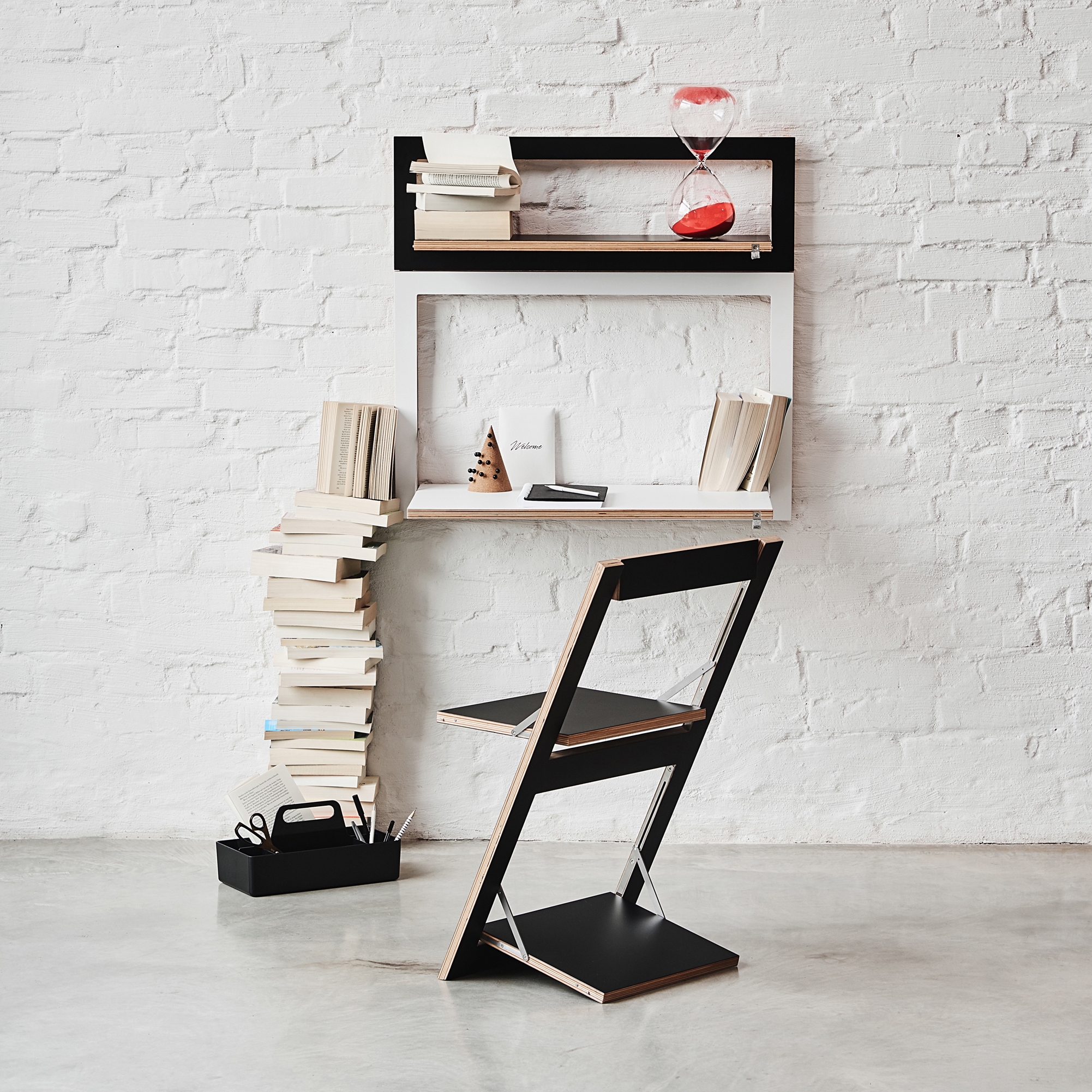 Display product Fläpps System from manufacturer Ambivalenz