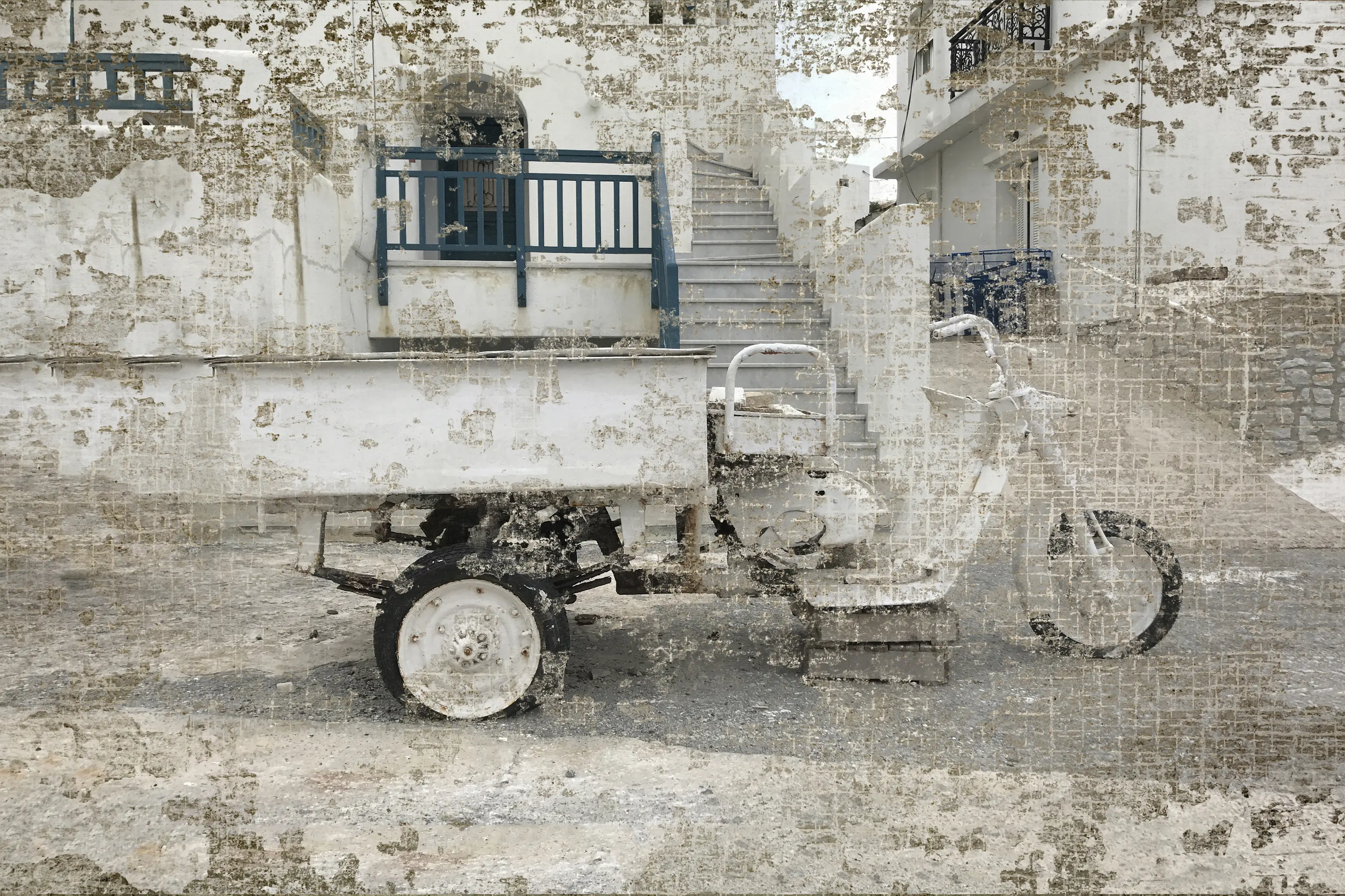 INSTABILELAB - Motorcycle Naxos