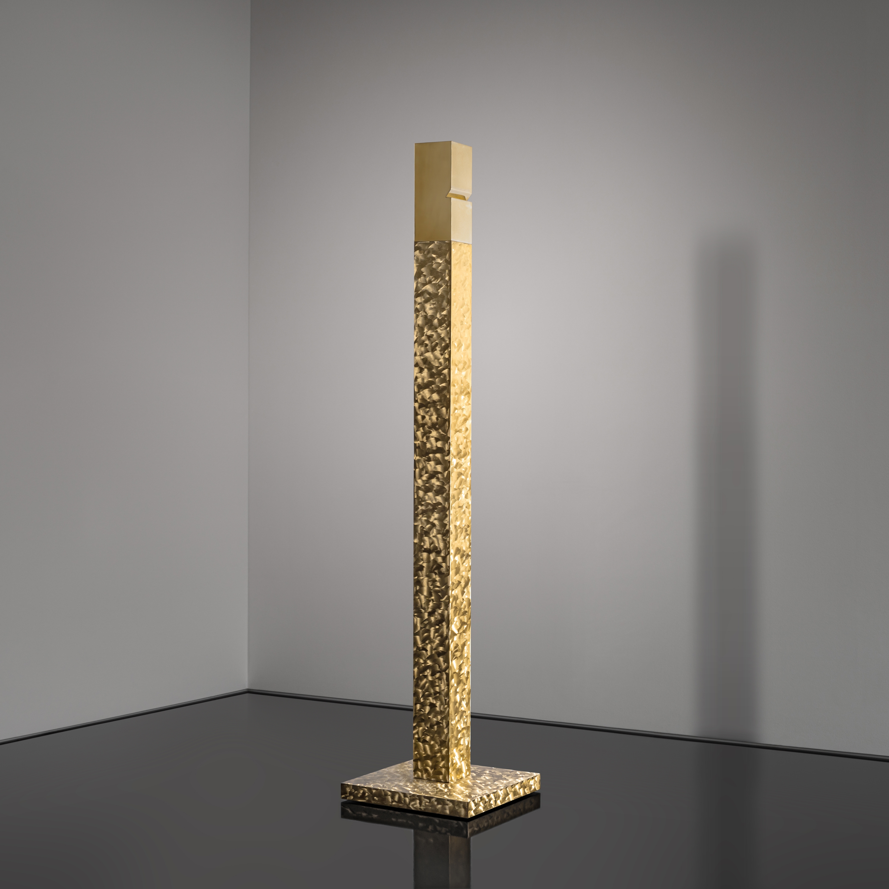 Display product Sculptures 02 | S2010 from manufacturer Studio Benkert