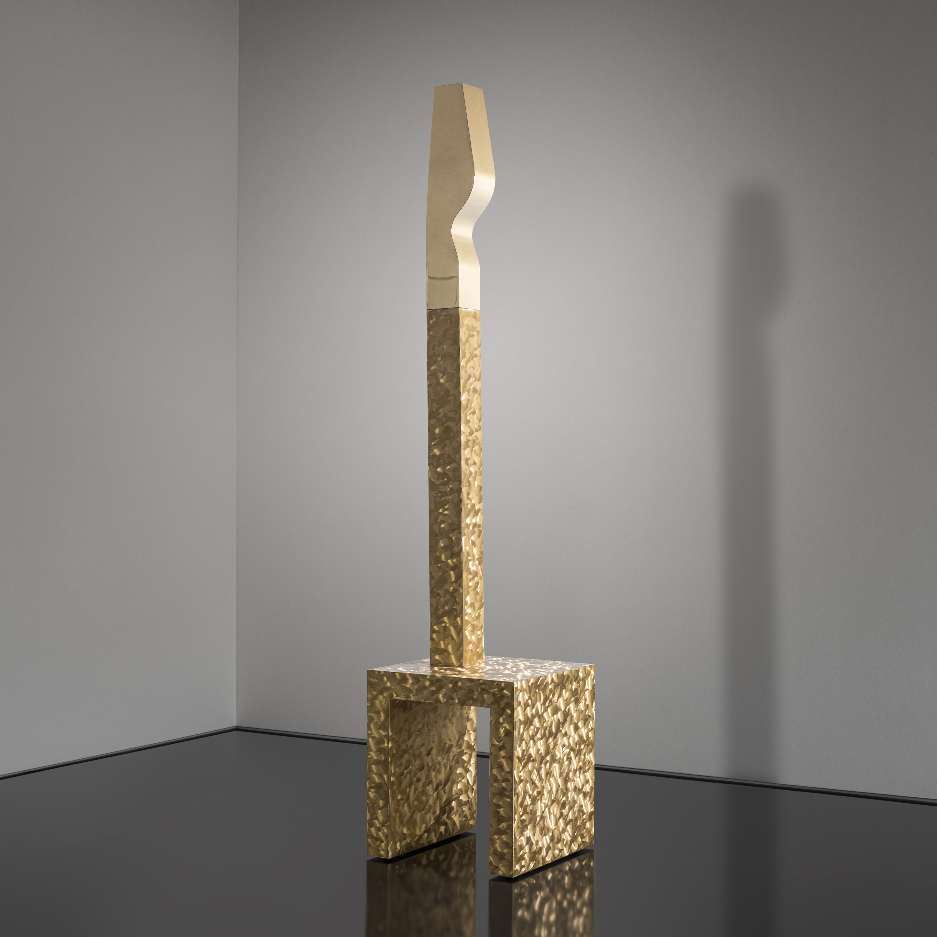 Display product Sculptures 02 | S2040 from manufacturer Studio Benkert