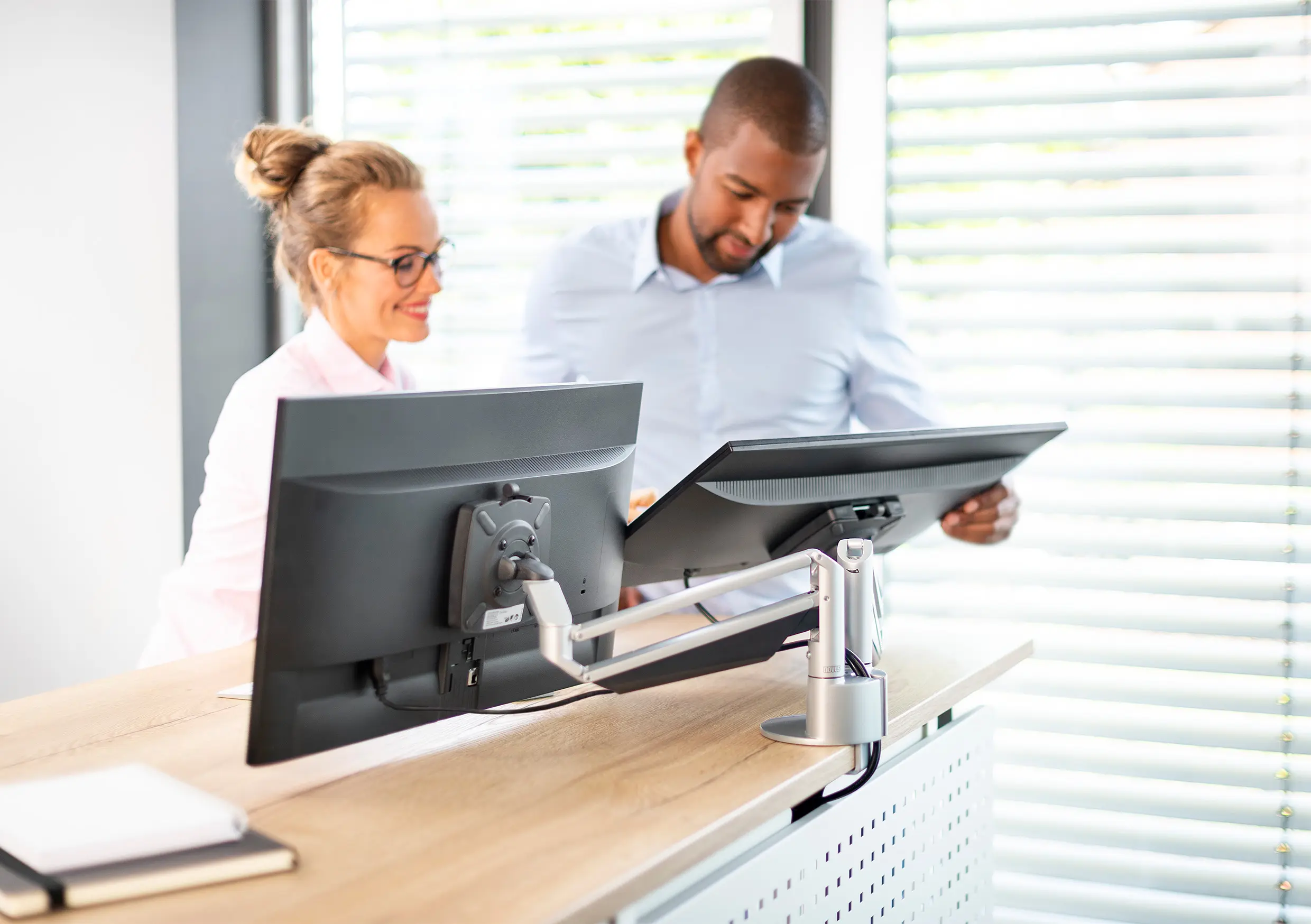 Novus - Clu Duo C, with table mount