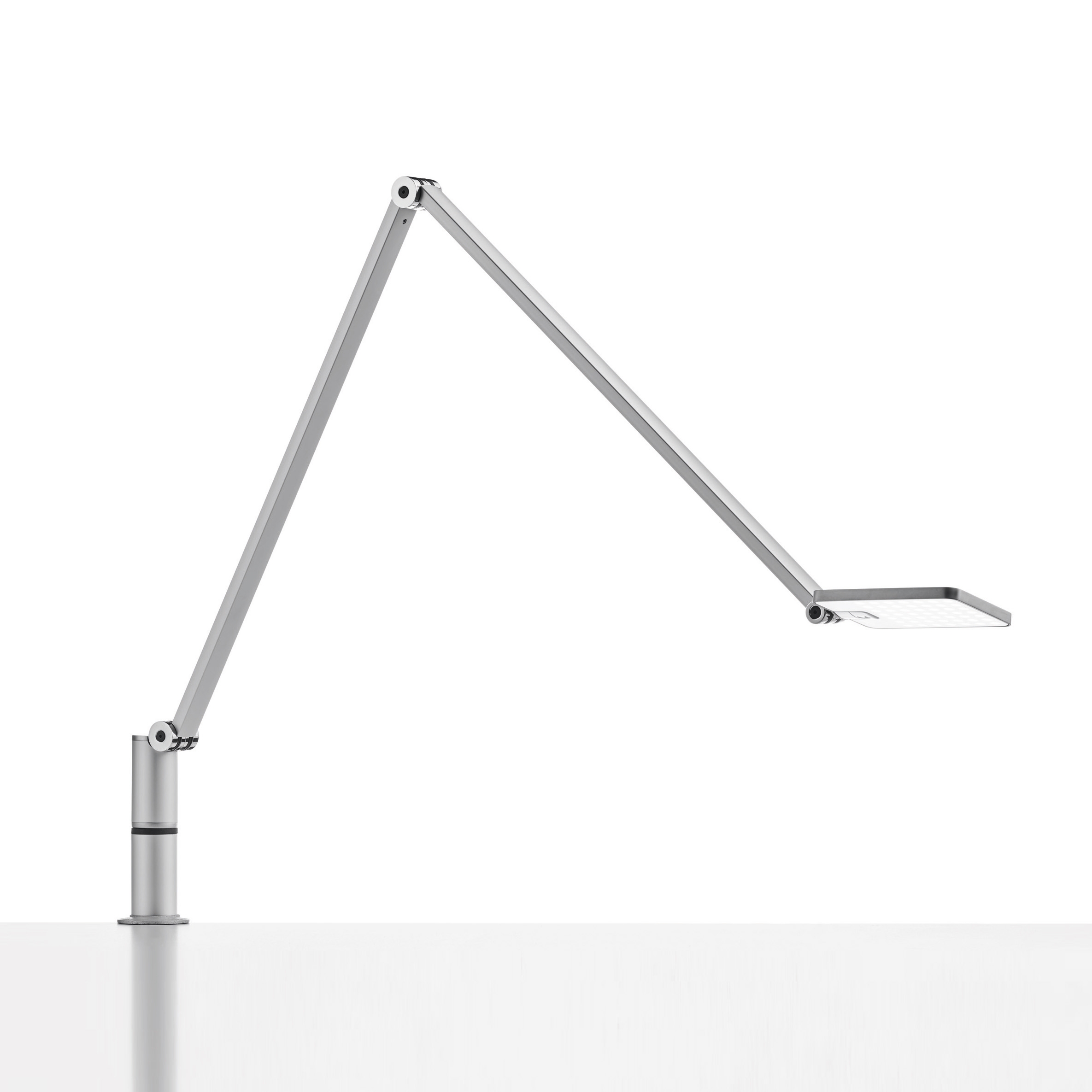Produkt Attenzia task 3.000 K, mit Zwinge 1 (10-50mm), silber des Herstellers Novus anzeigen