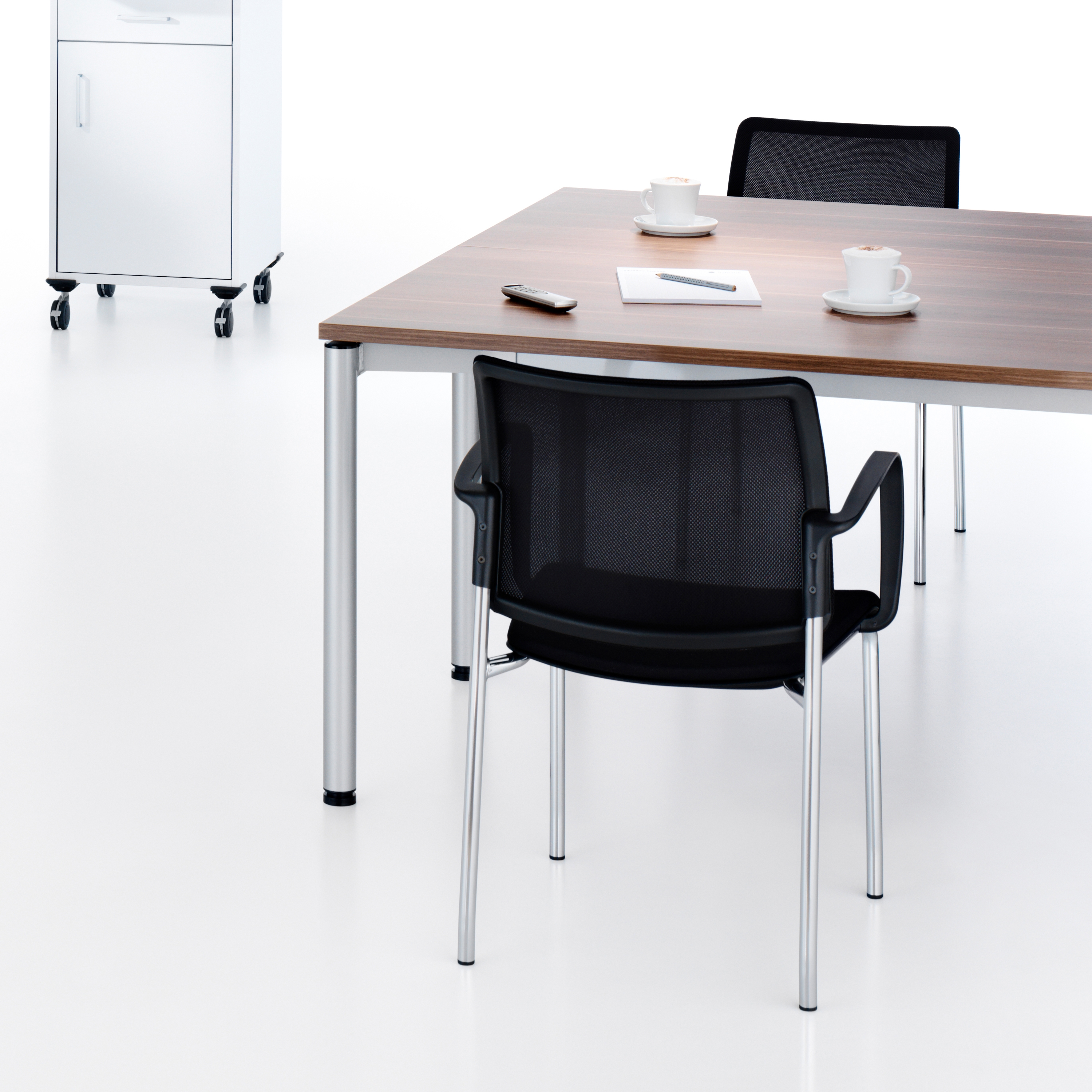 Vertoon produk Globo Workstation van vervaardiger Fleischer Büromöbelwerk