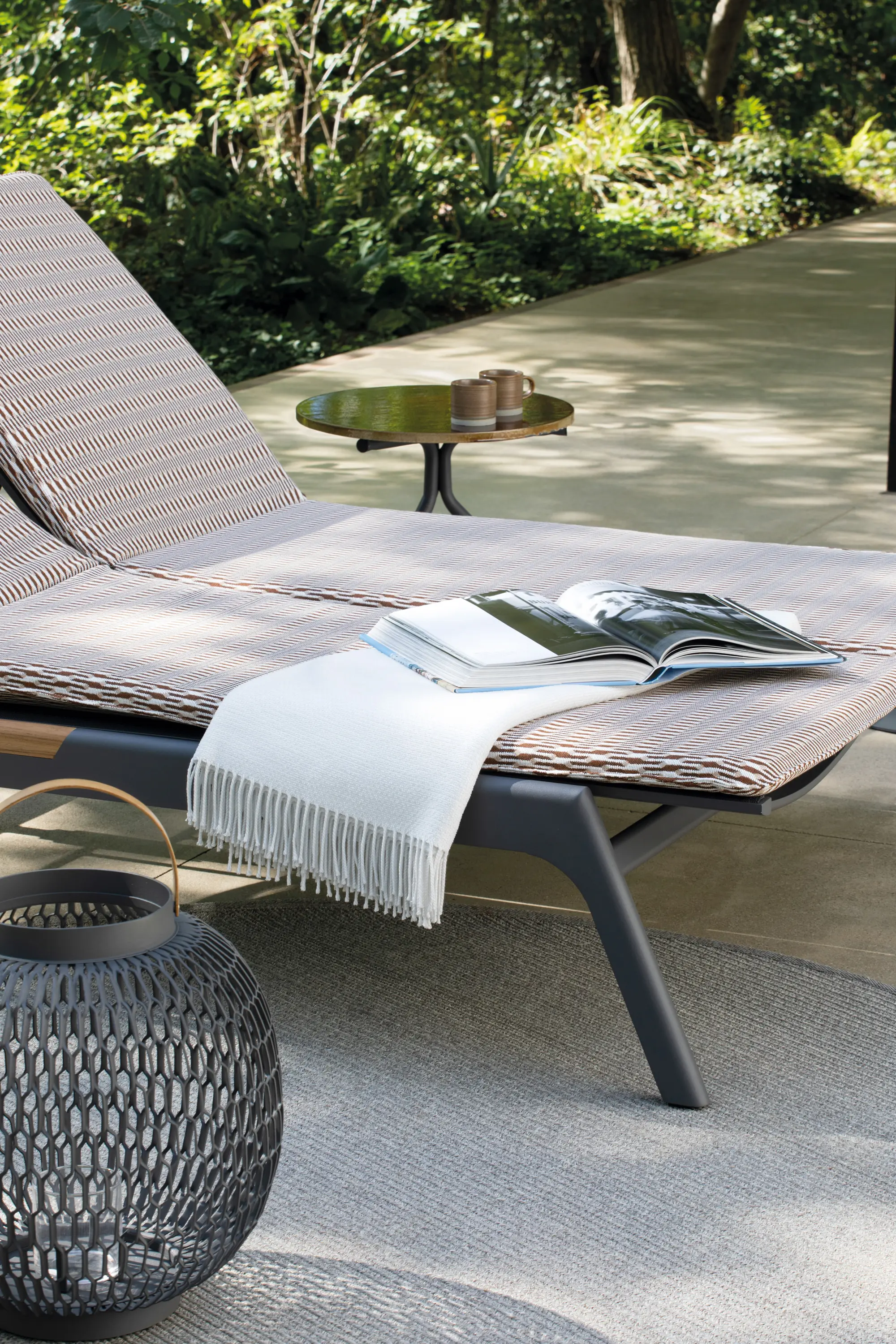 Atmosphera - Trio Service Table