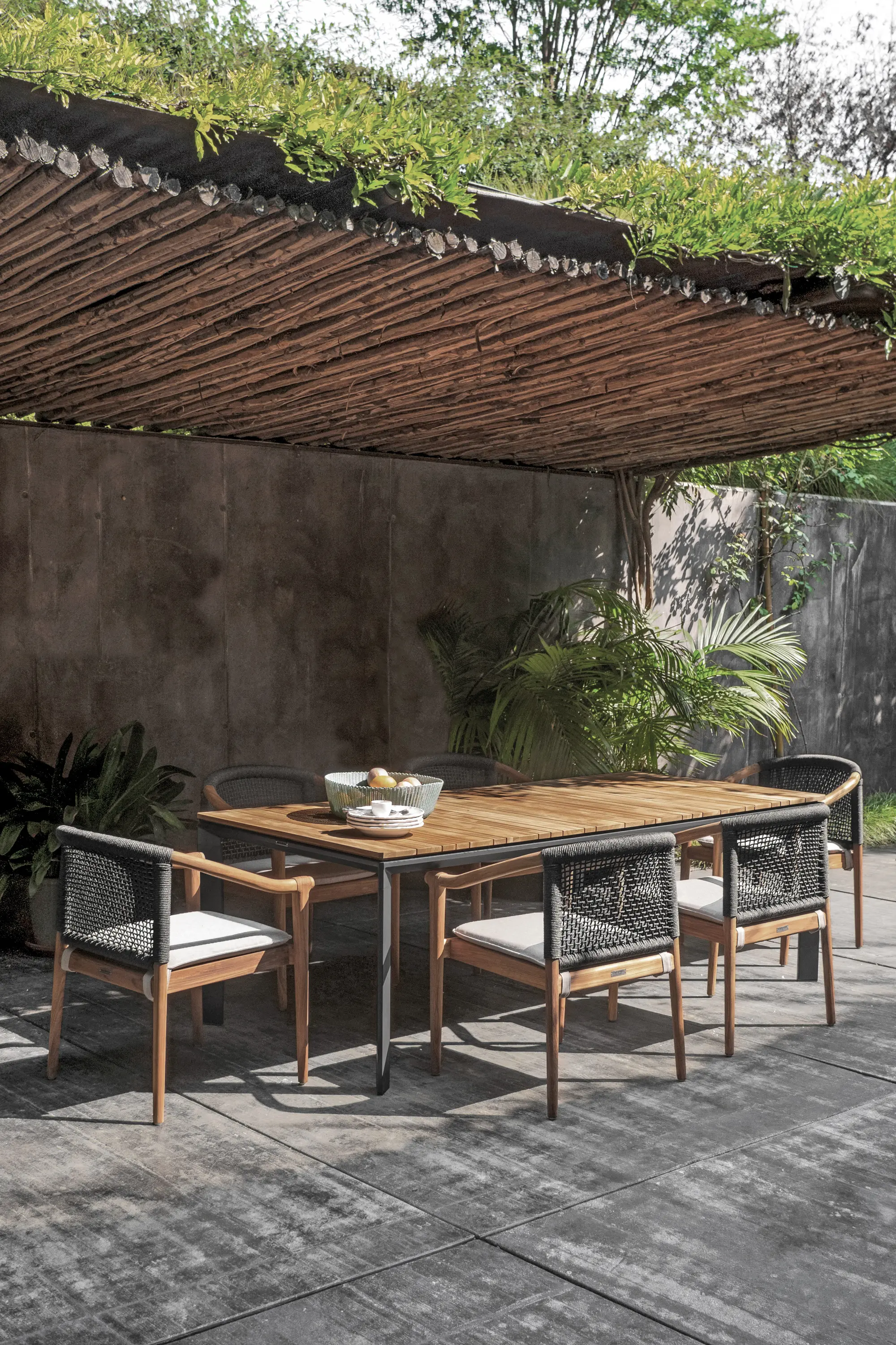 Atmosphera - Magic Rectangular Table