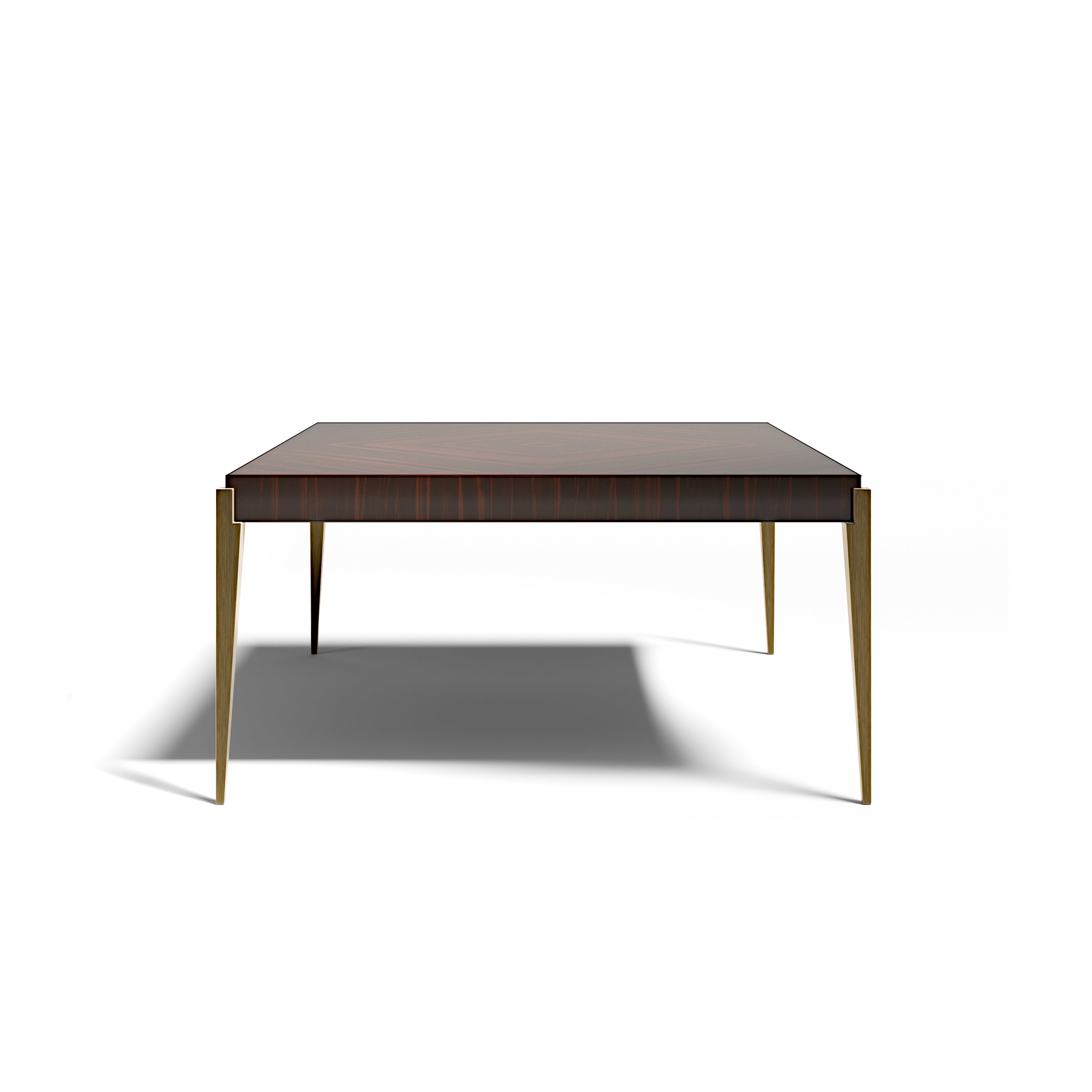 Display product Carisma Q Dining Table from manufacturer Atmosphera