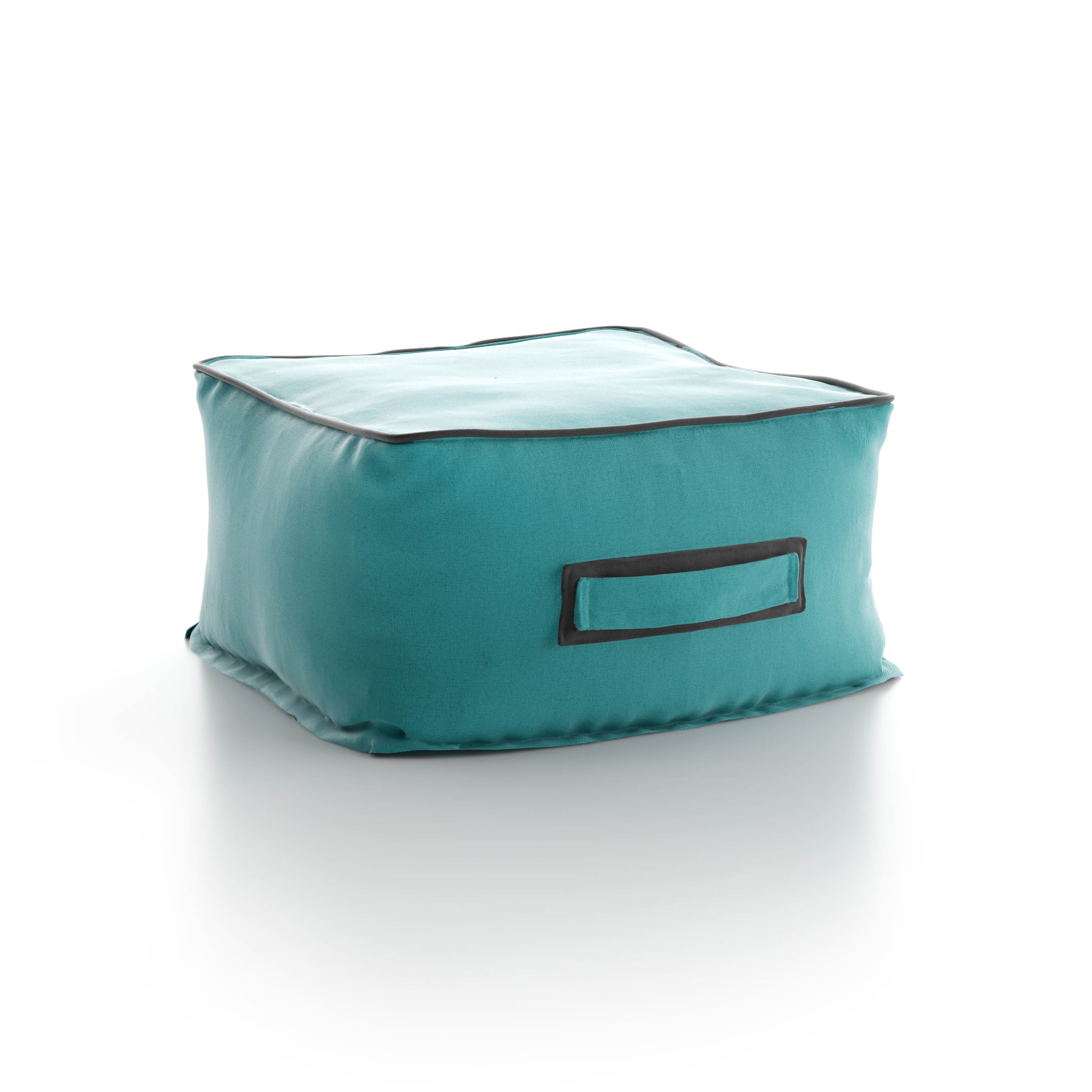 Display product Soft Pouf 90x90 from manufacturer Atmosphera