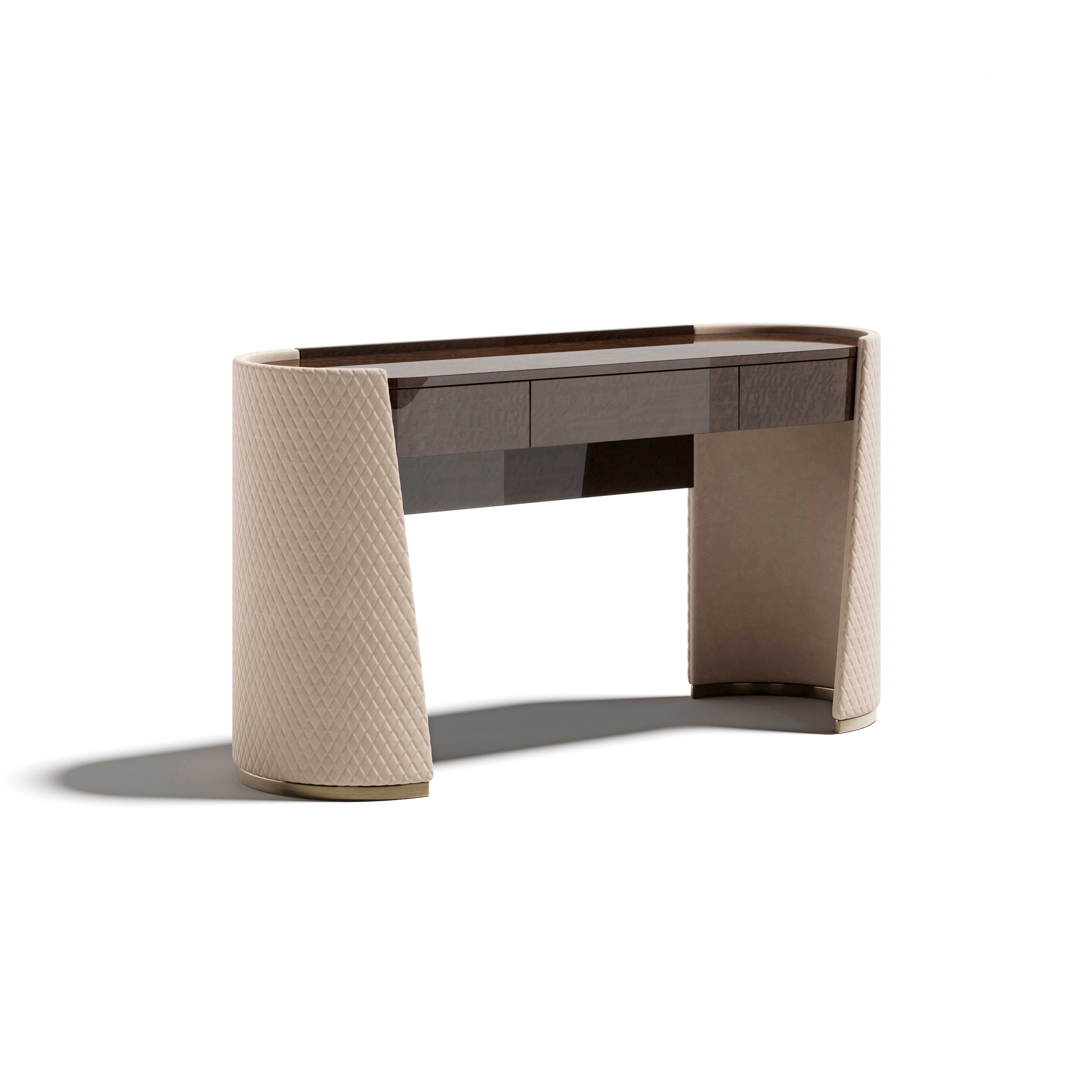 Display product Majestic Writing Desk from manufacturer Atmosphera