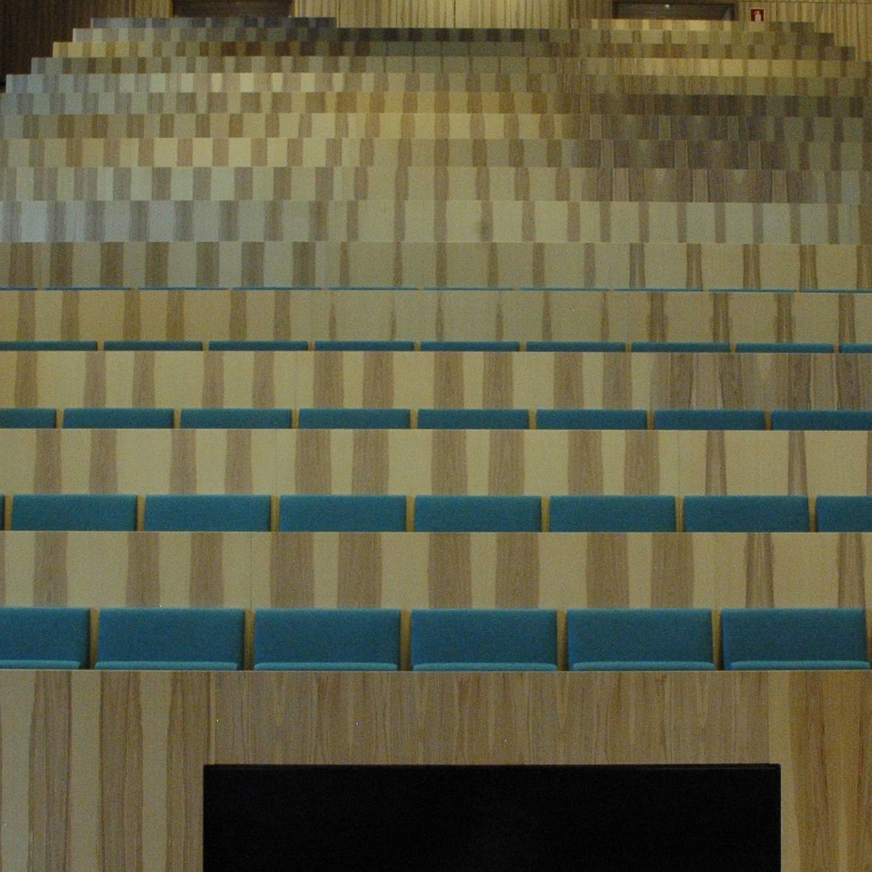 Display product HLA-Wall from manufacturer Hamari