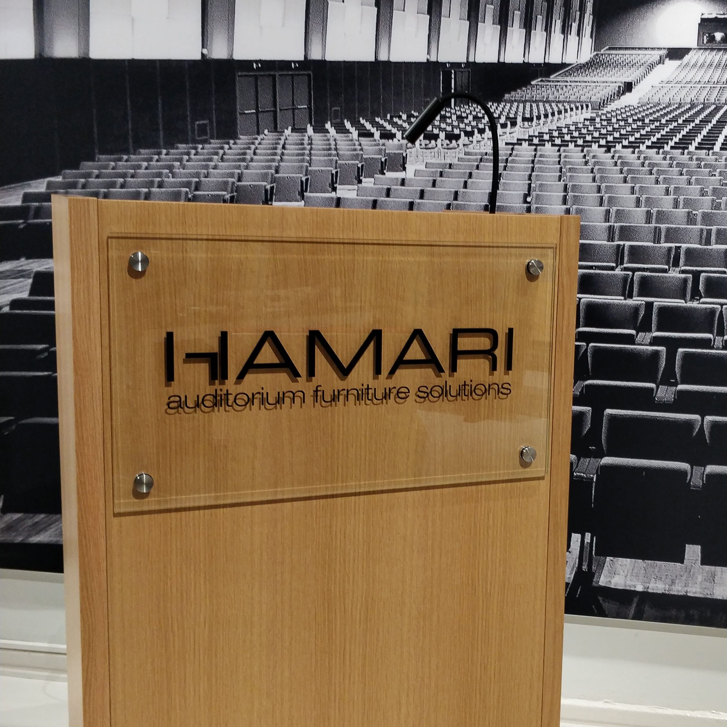 Display product Lassard Speaker Stand from manufacturer Hamari