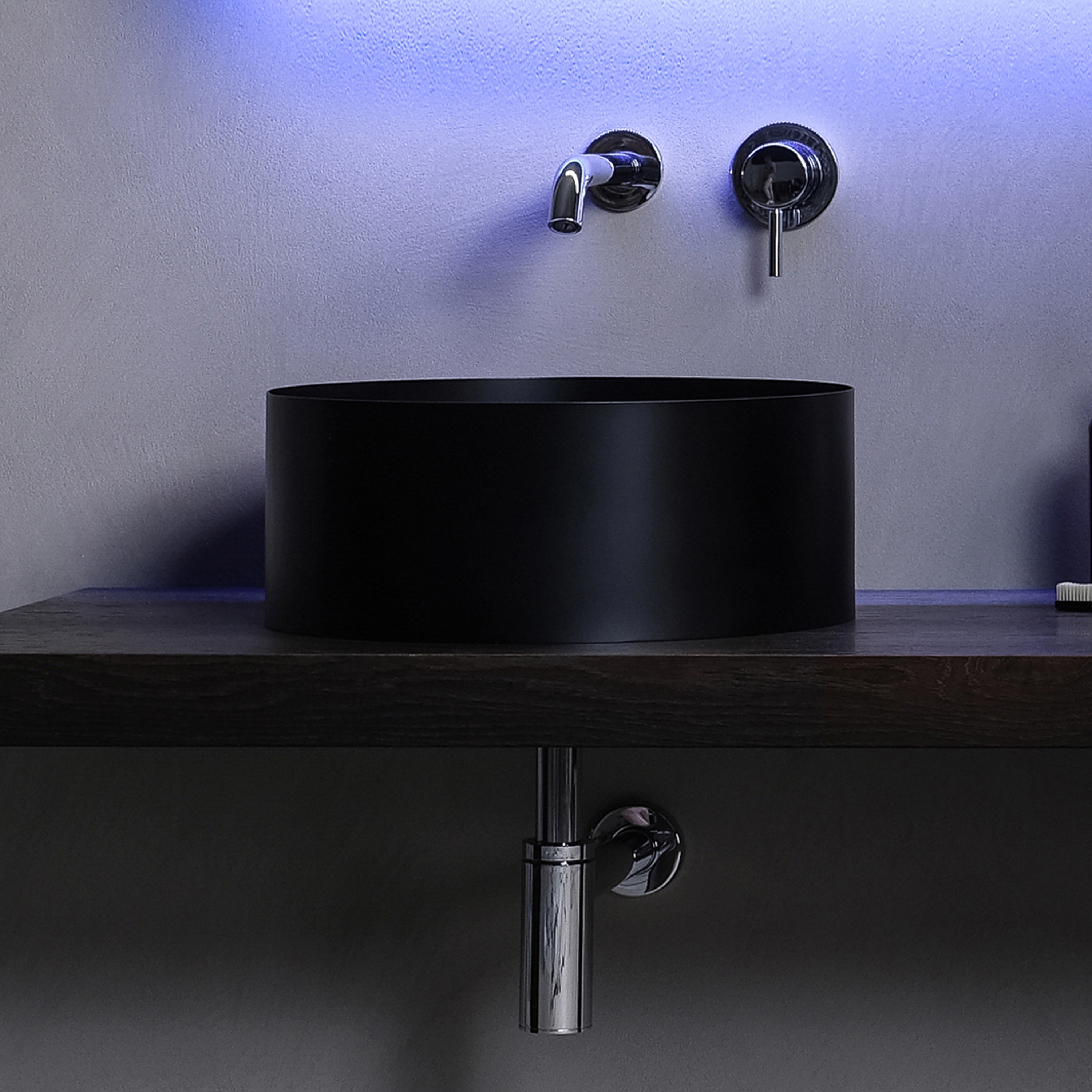 Produkt Abisso Countertop low profile washbasin des Herstellers Atelier12 anzeigen