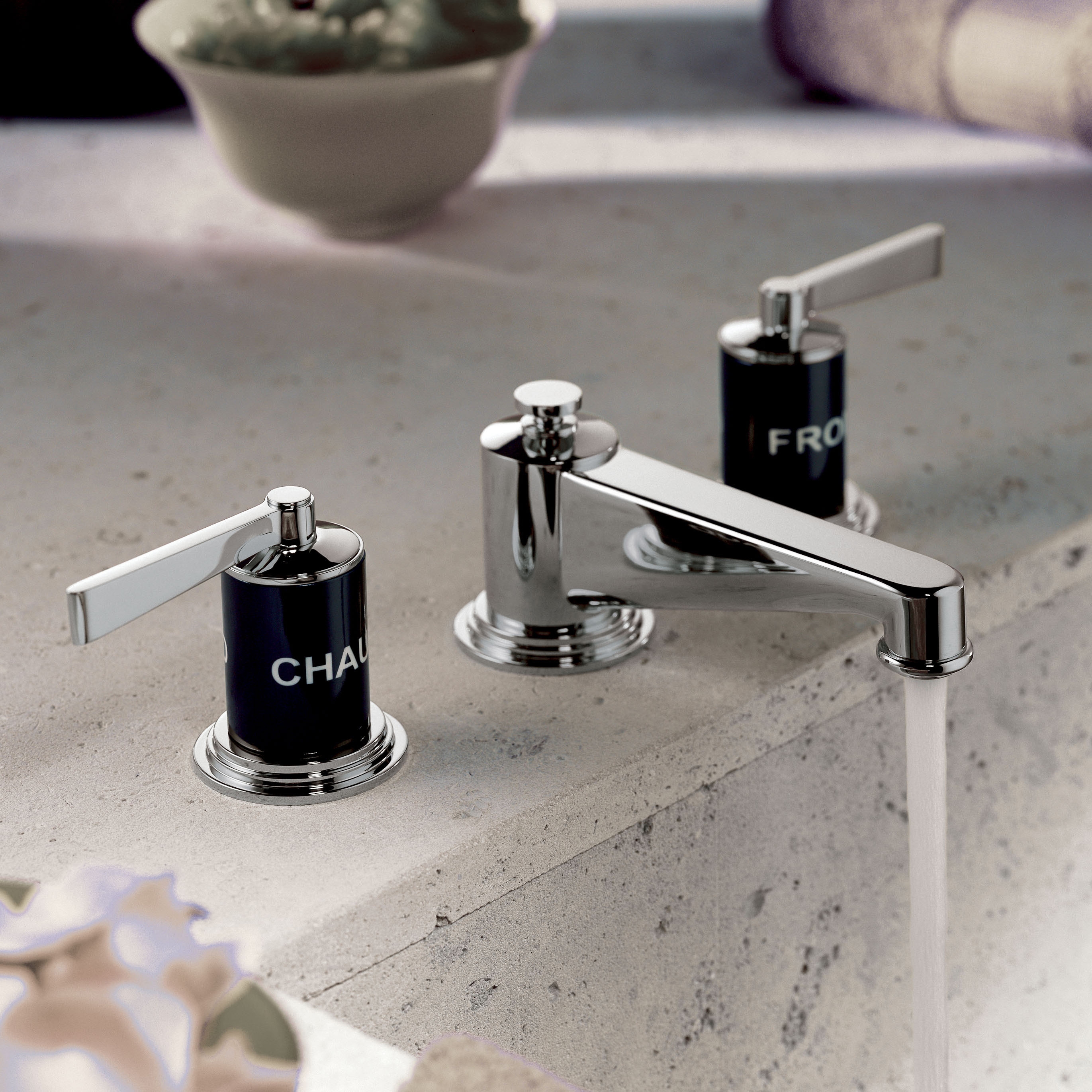 Produkt Faubourg | Rim mounted 3-hole basin mixer des Herstellers THG Paris anzeigen