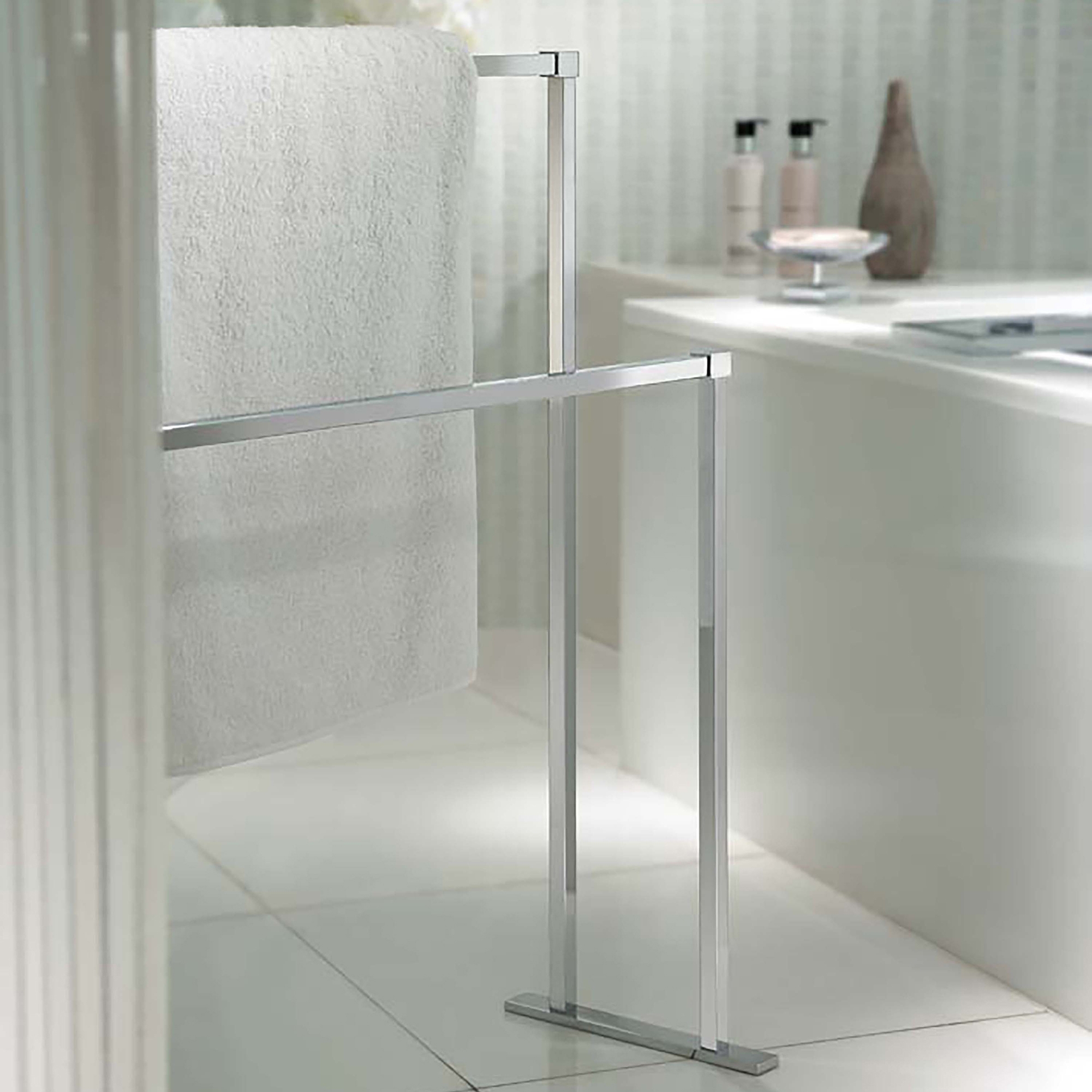 Display product Les Basiques | Towel stand from manufacturer THG Paris