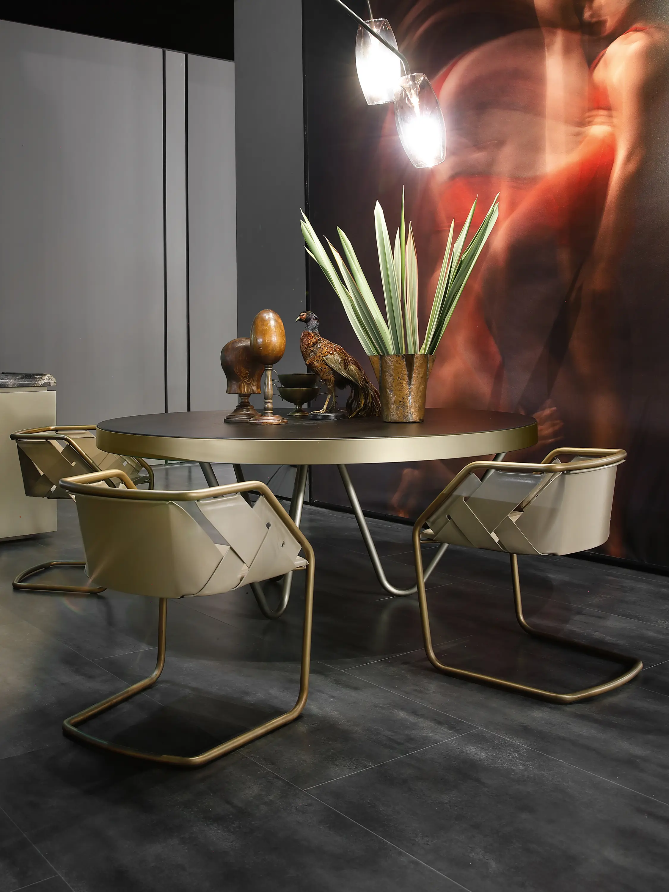 Rossana - DC10 Snack Table