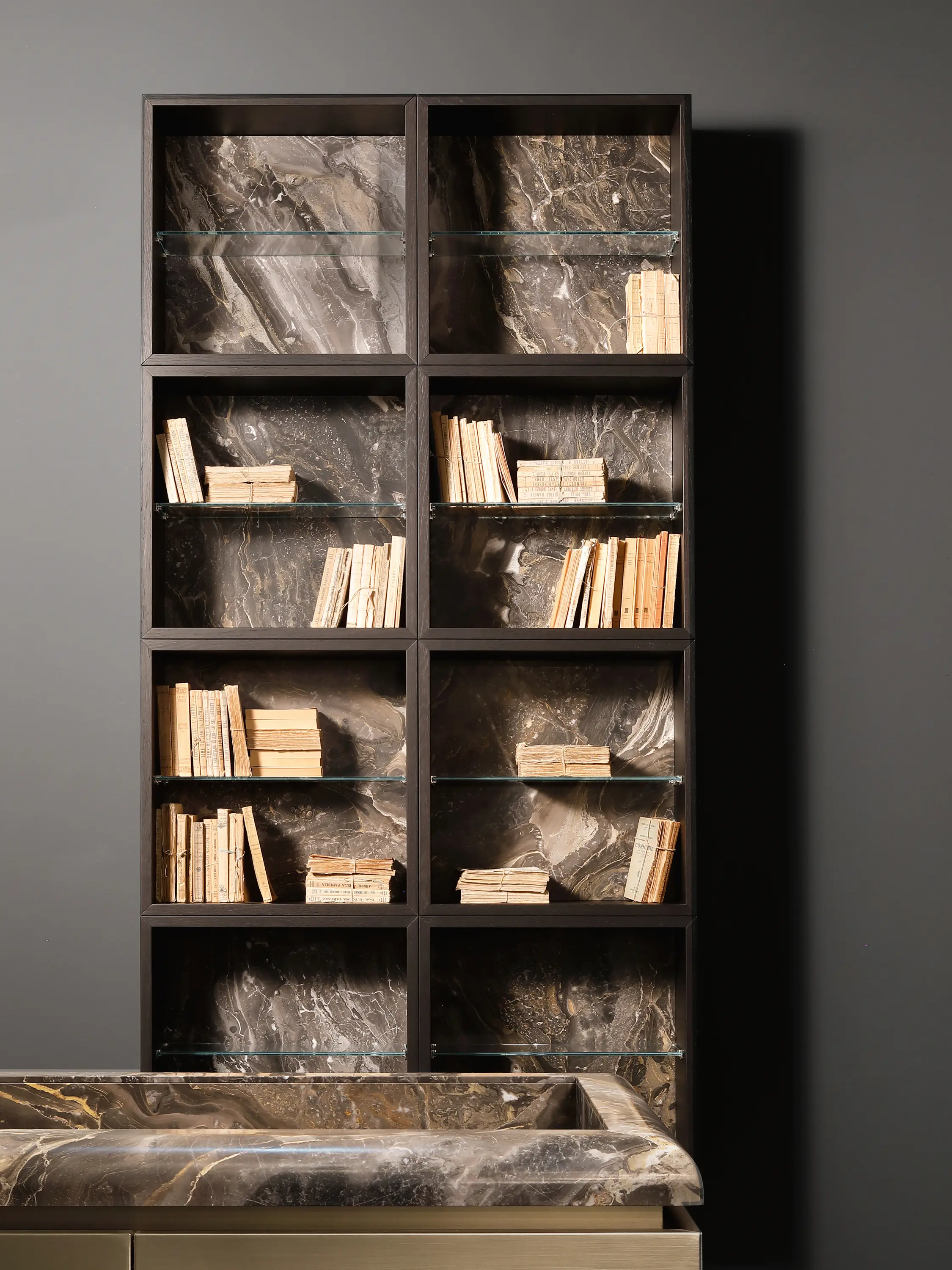 Rossana - Frame Wall Unit