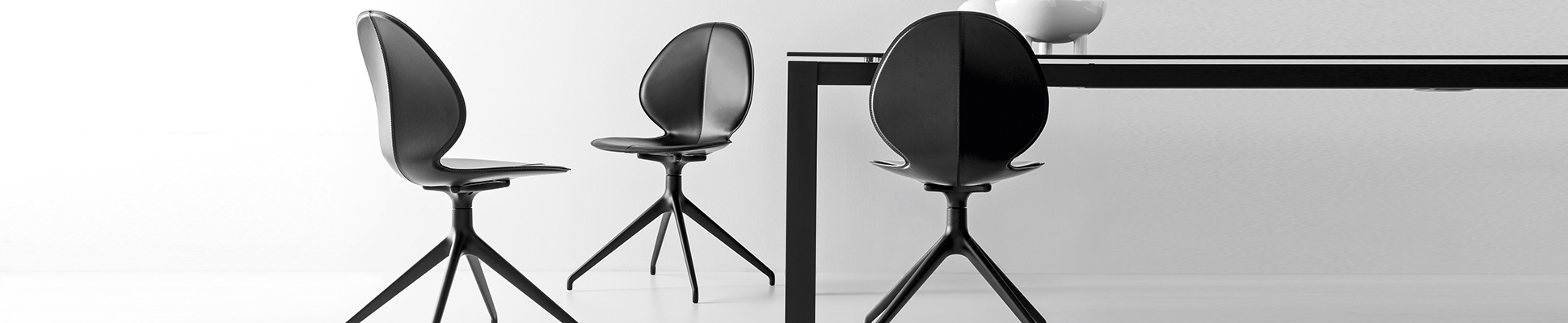 Entdecke die Welt des Herstellers Calligaris