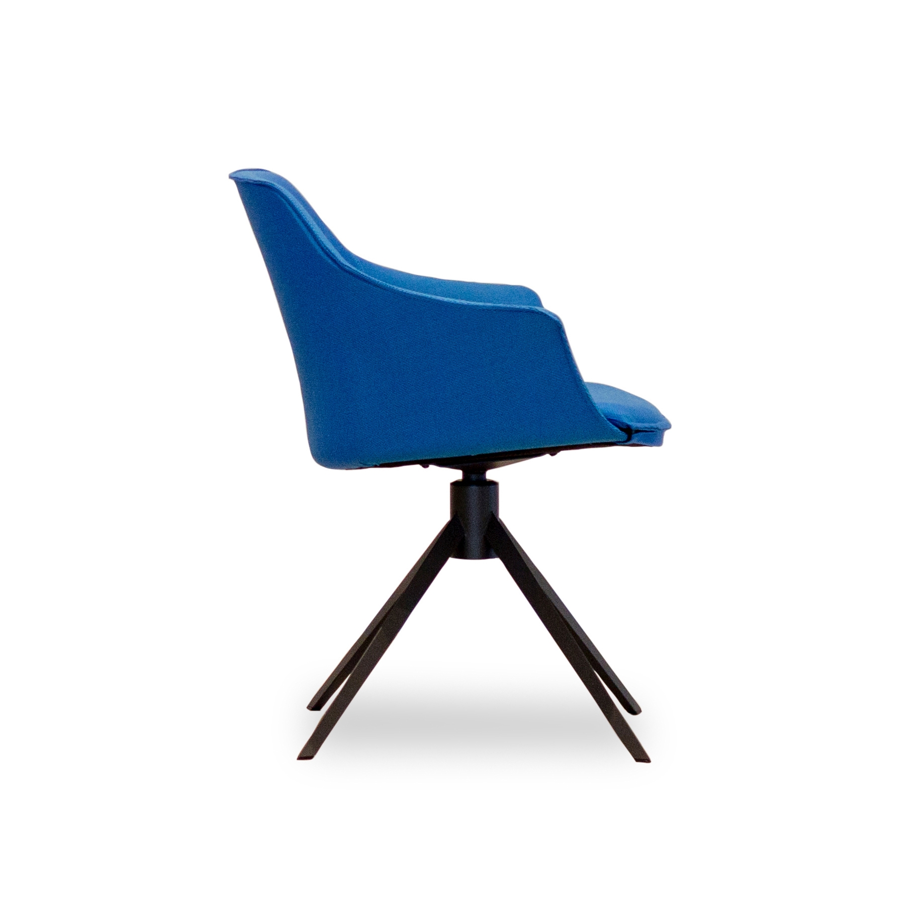 Kedua swivel chair